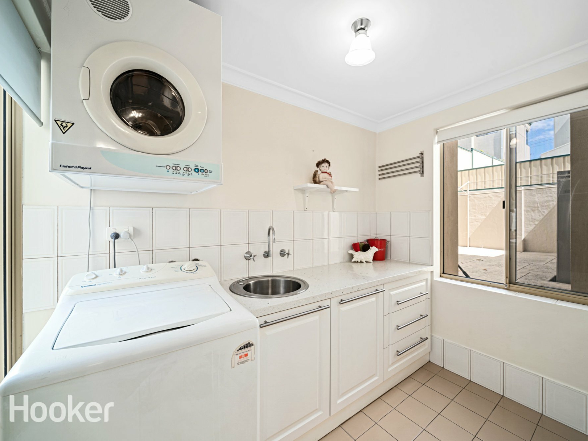 6 B Teague Street, BURSWOOD