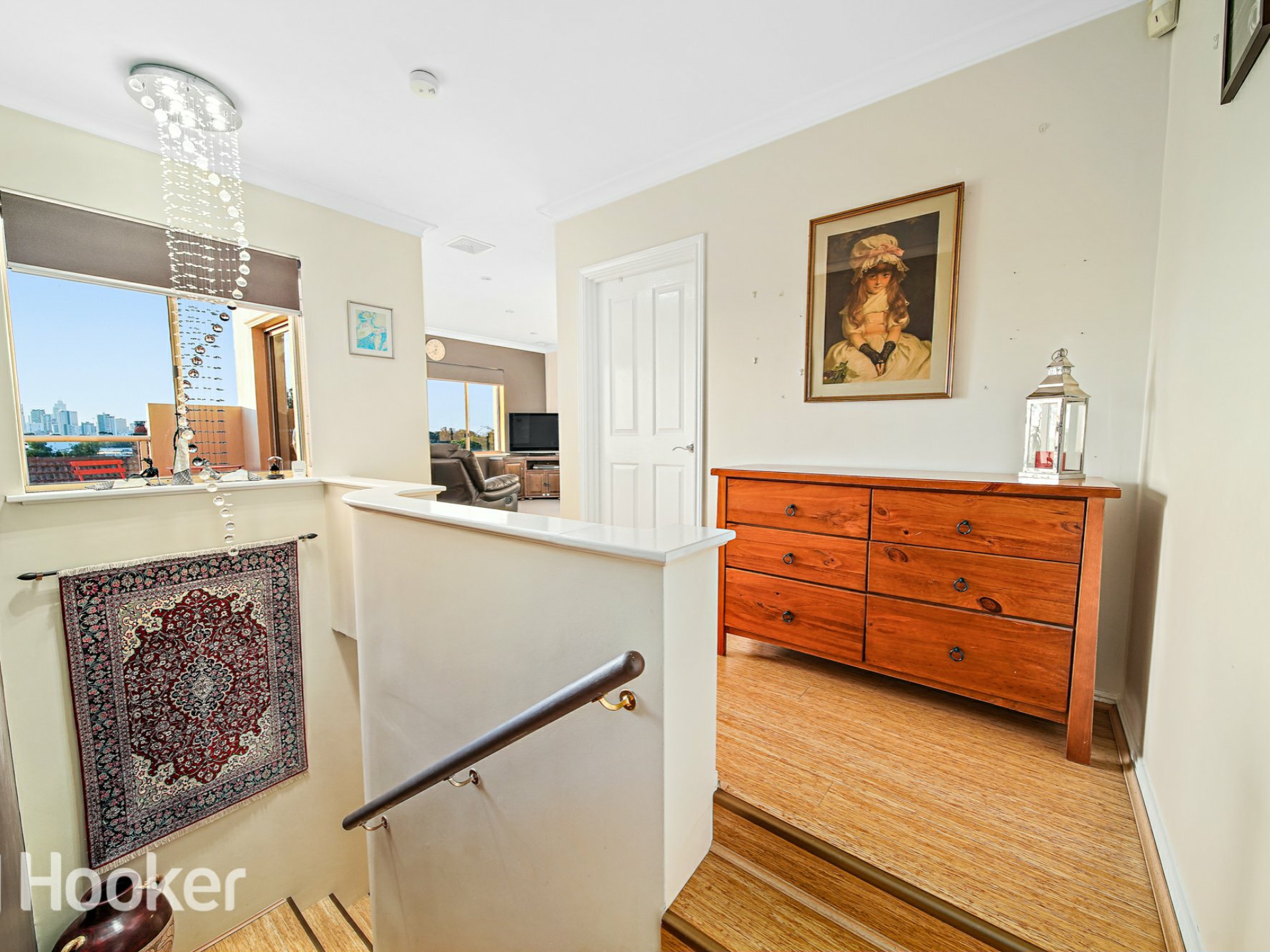 6 B Teague Street, BURSWOOD