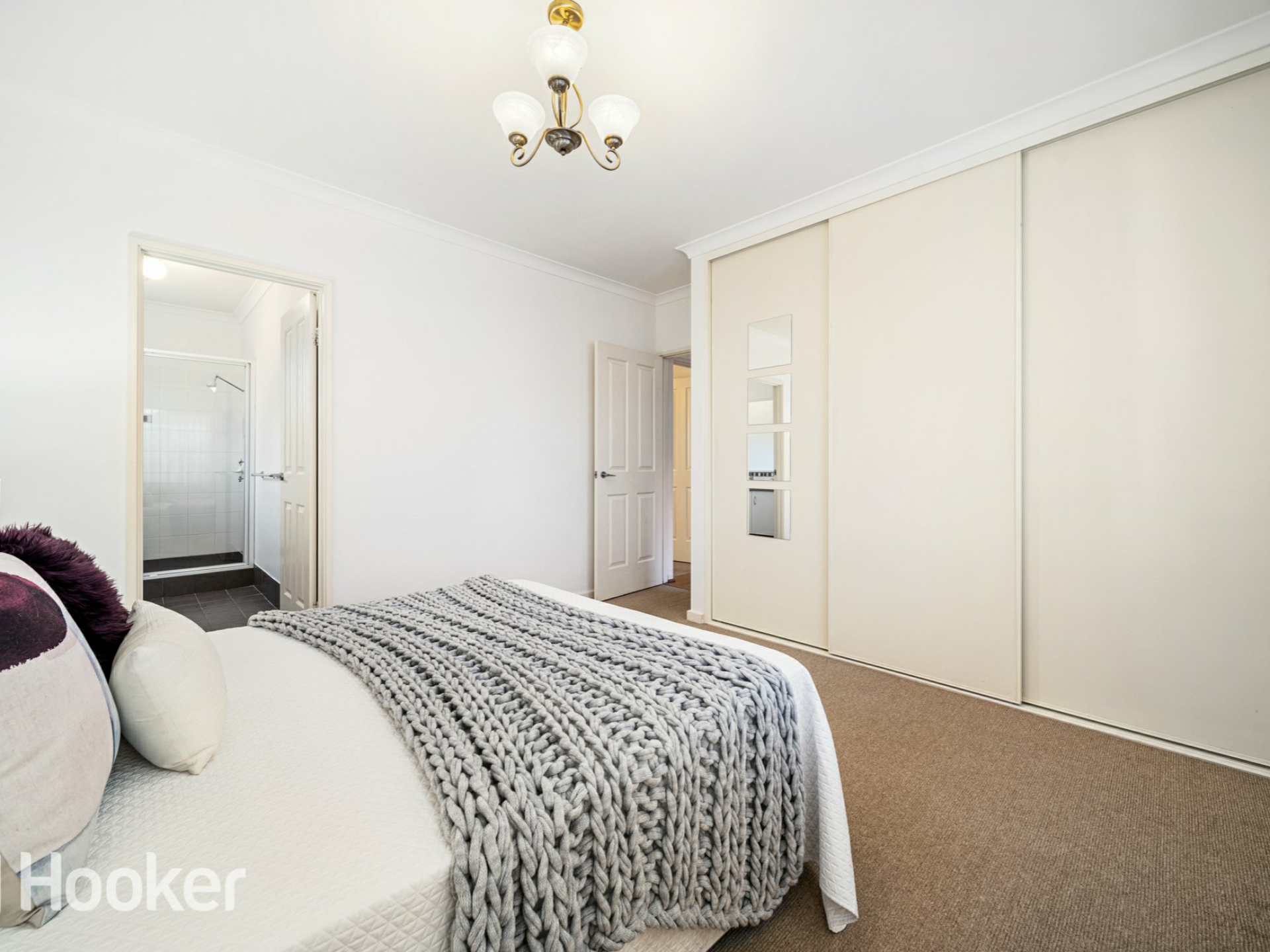 8/12 Alexandra Place, BENTLEY