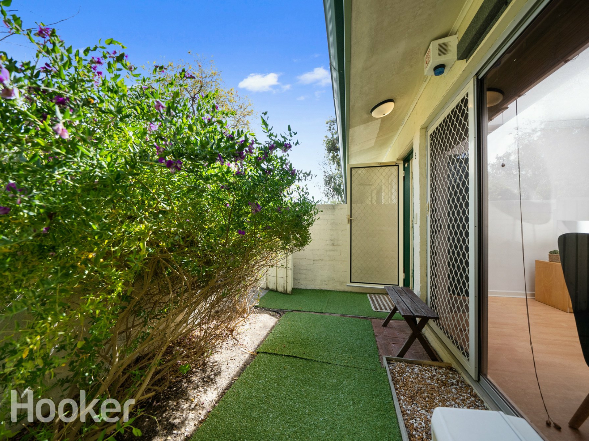 8/50 Waterloo Street, JOONDANNA