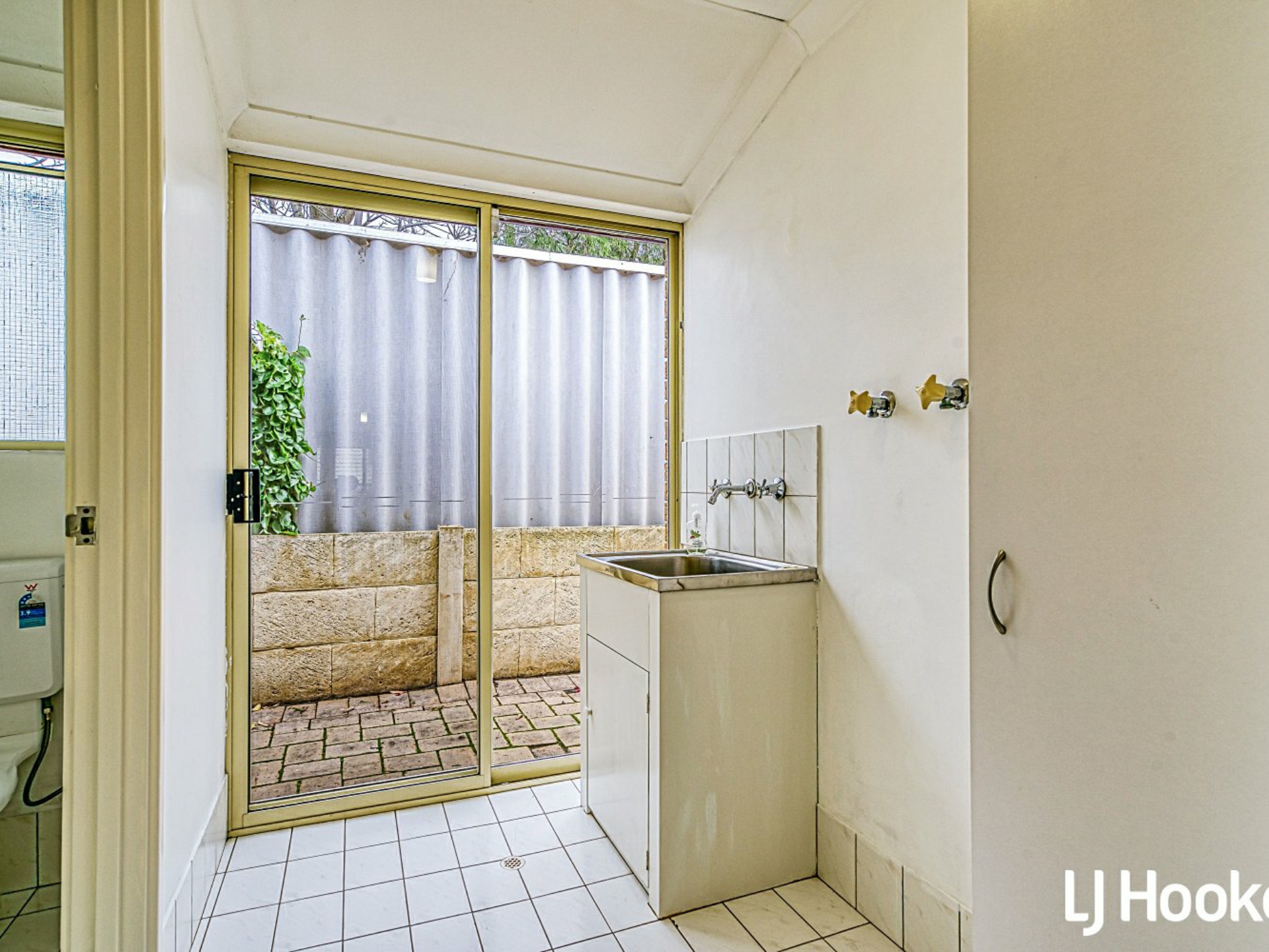 30B Emily Street, ST JAMES