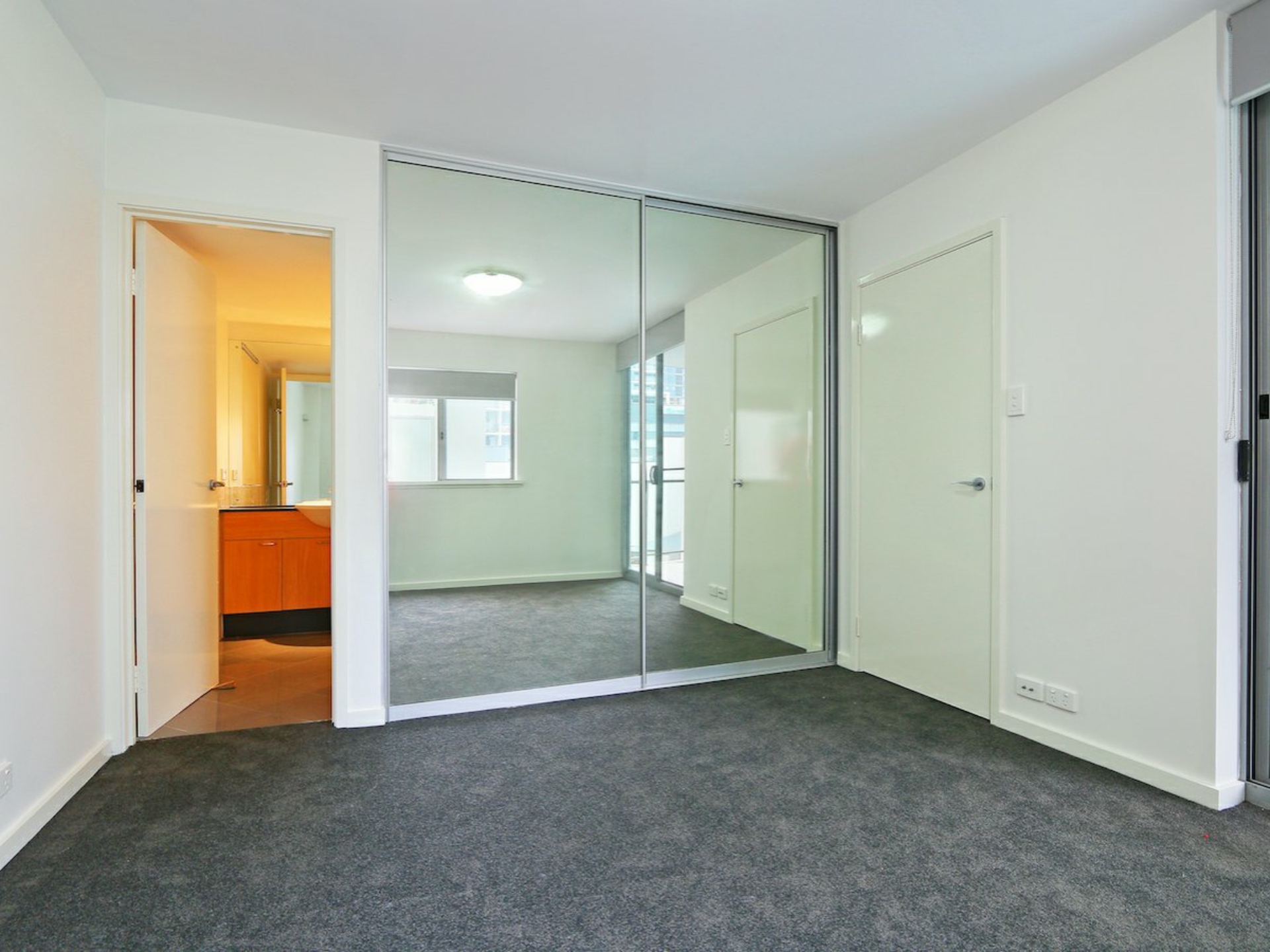 21/269 Hay Street, PERTH