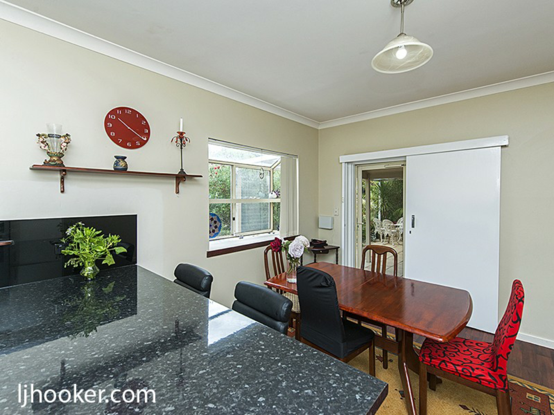 6 Beaconsfield Street, ST JAMES