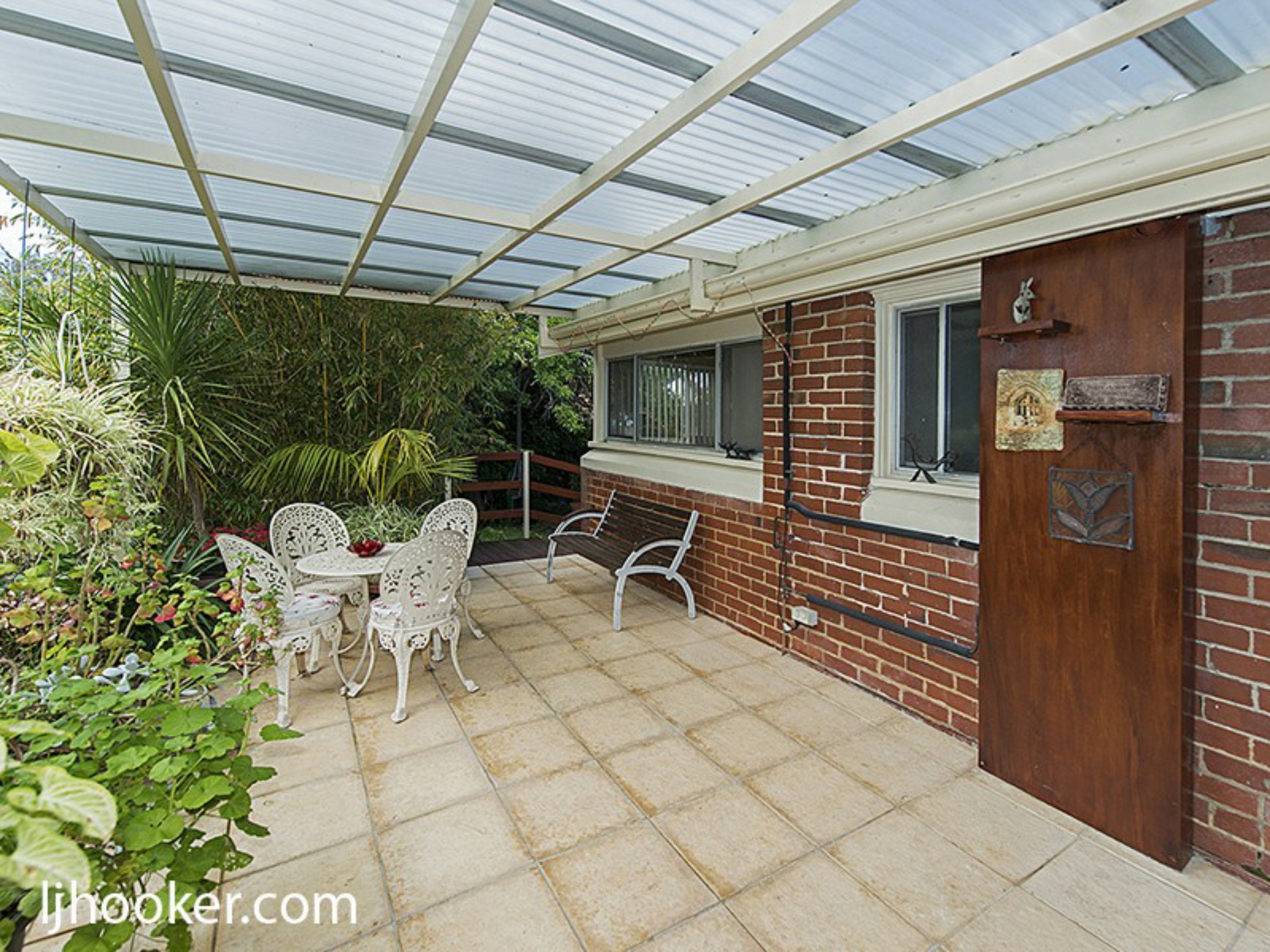 6 Beaconsfield Street, ST JAMES