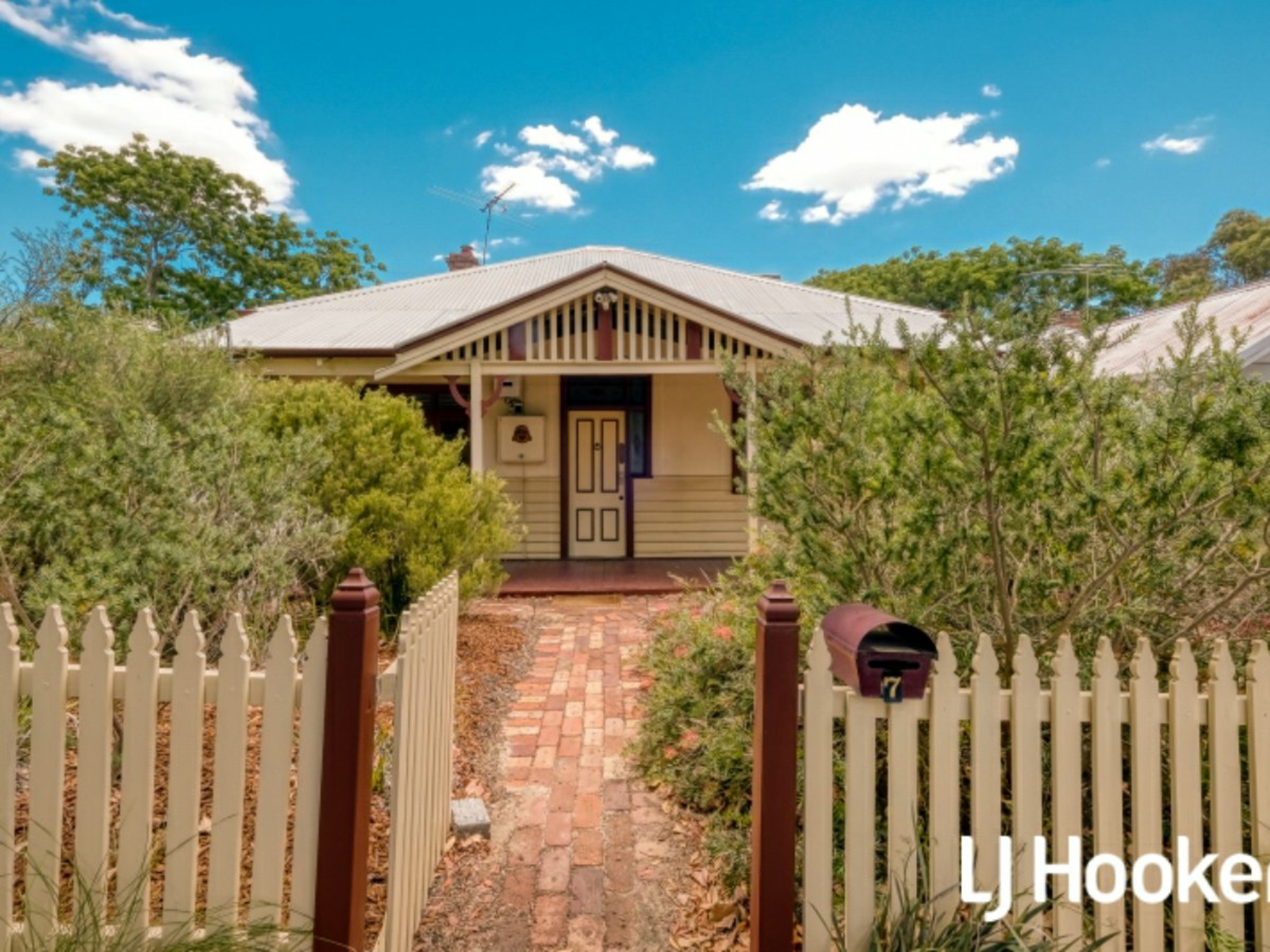 7 Balmoral Street, EAST VICTORIA PARK