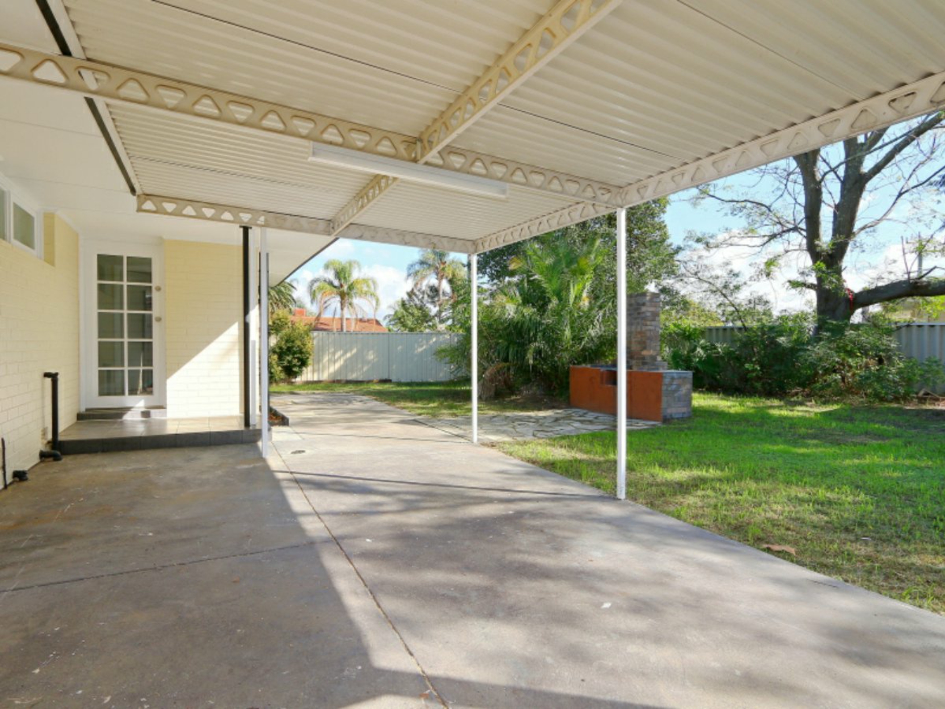 2 Kyogle Place, ARMADALE
