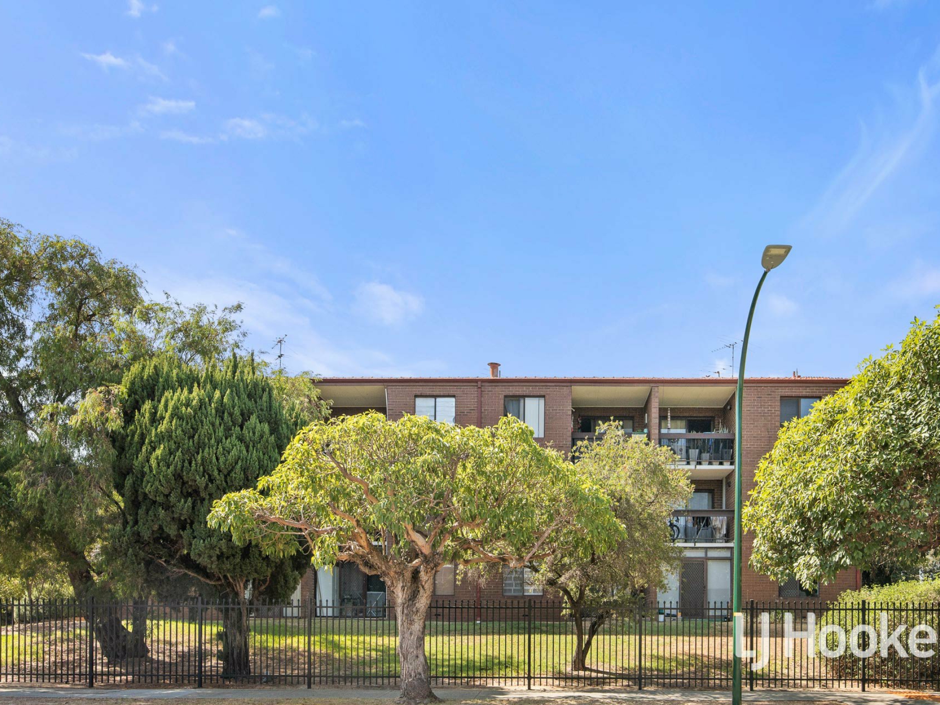 6/76 King George Street, Victoria Park