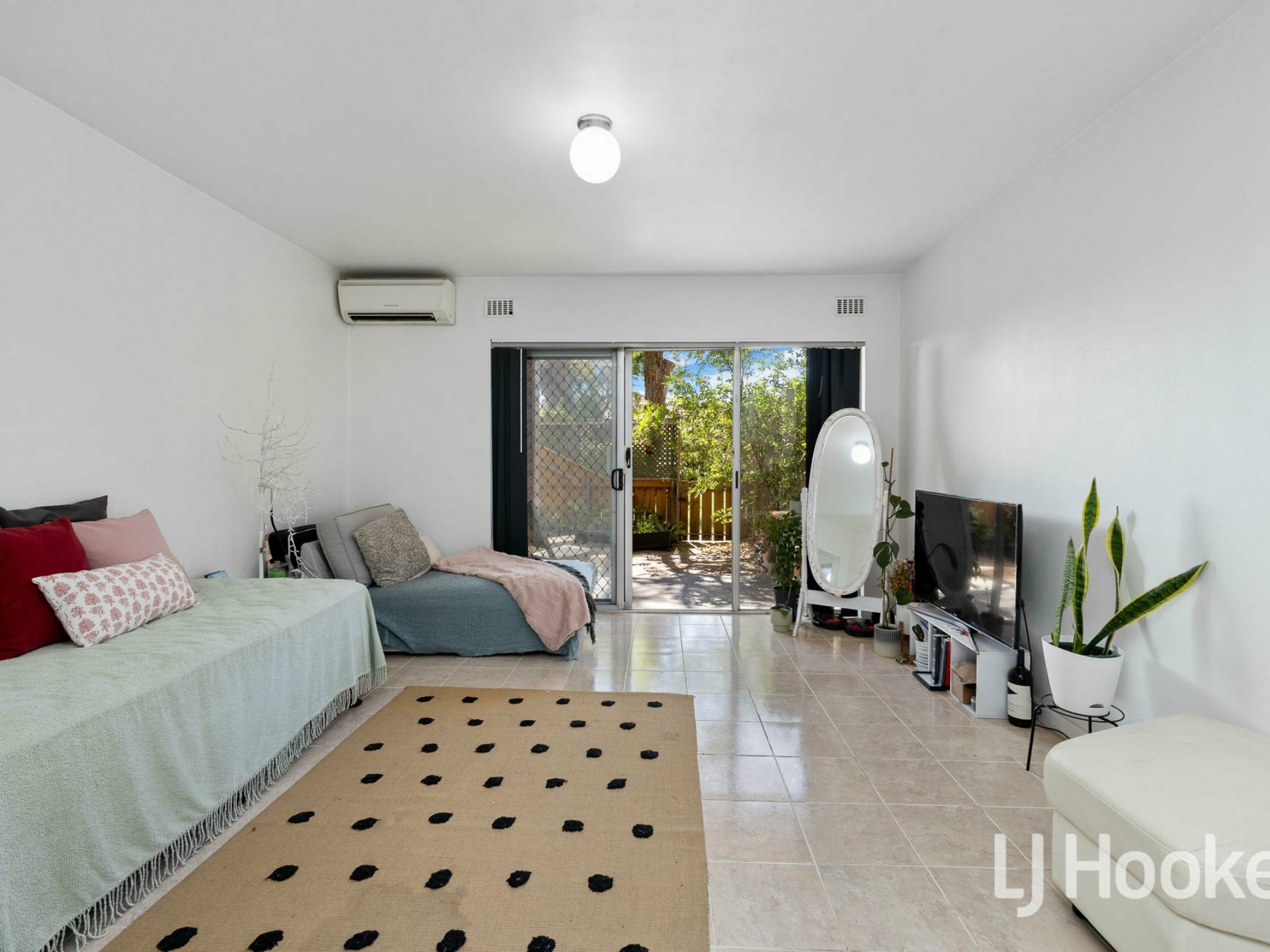1/6 Dane Street, East Victoria Park