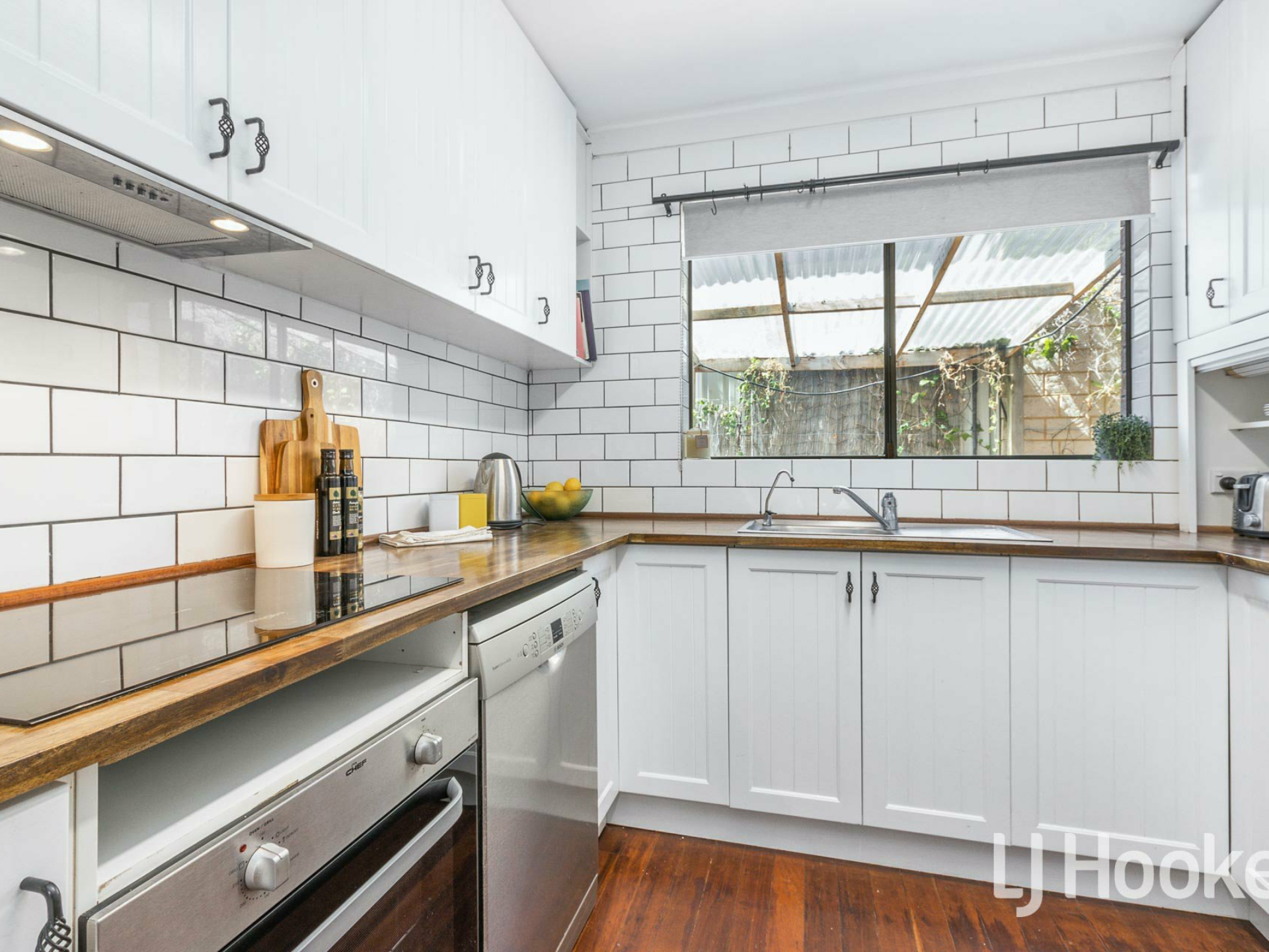 1/66 Stuart Street, MAYLANDS