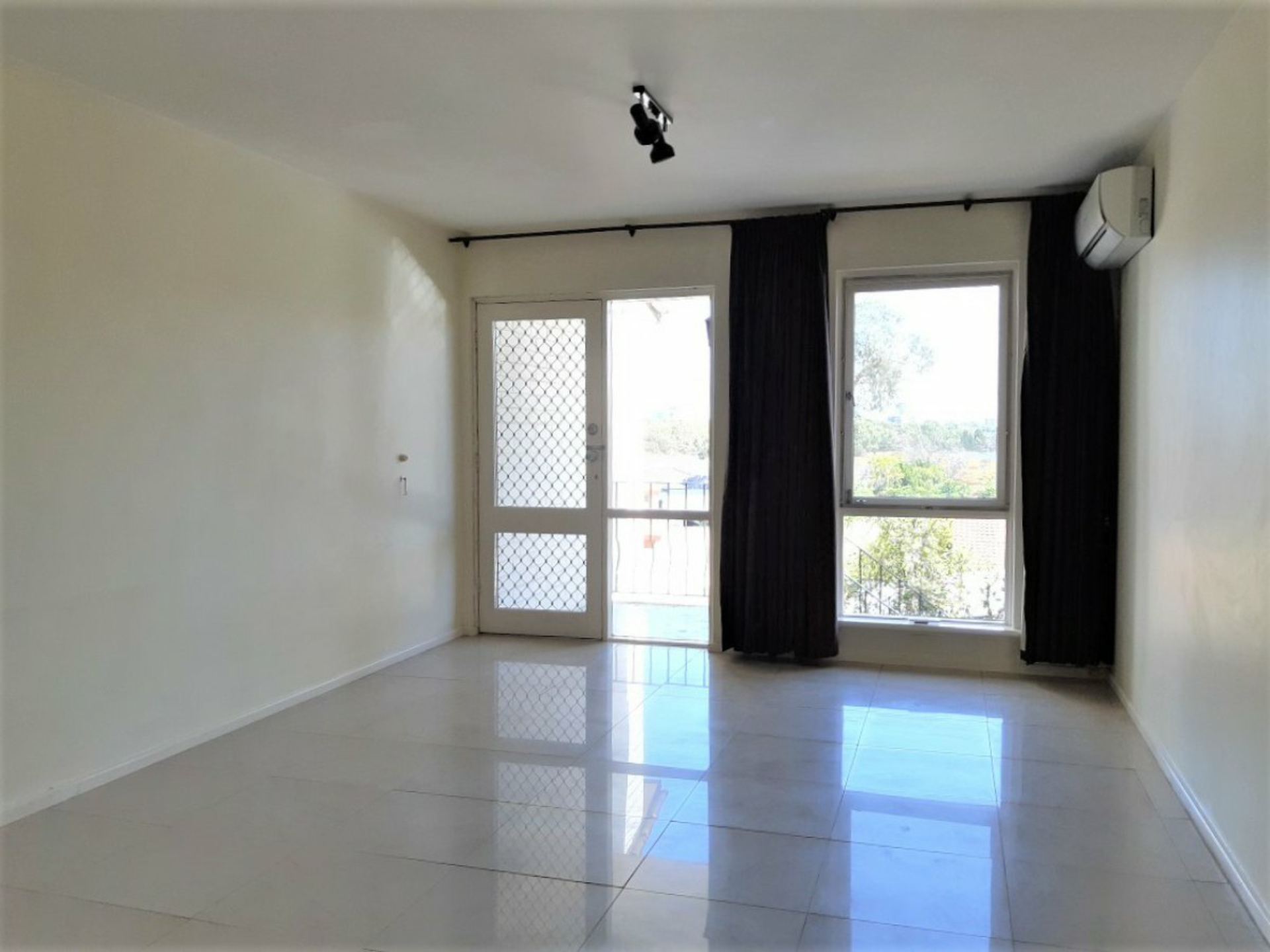 2/53 Kirkham Hill Terrace, MAYLANDS