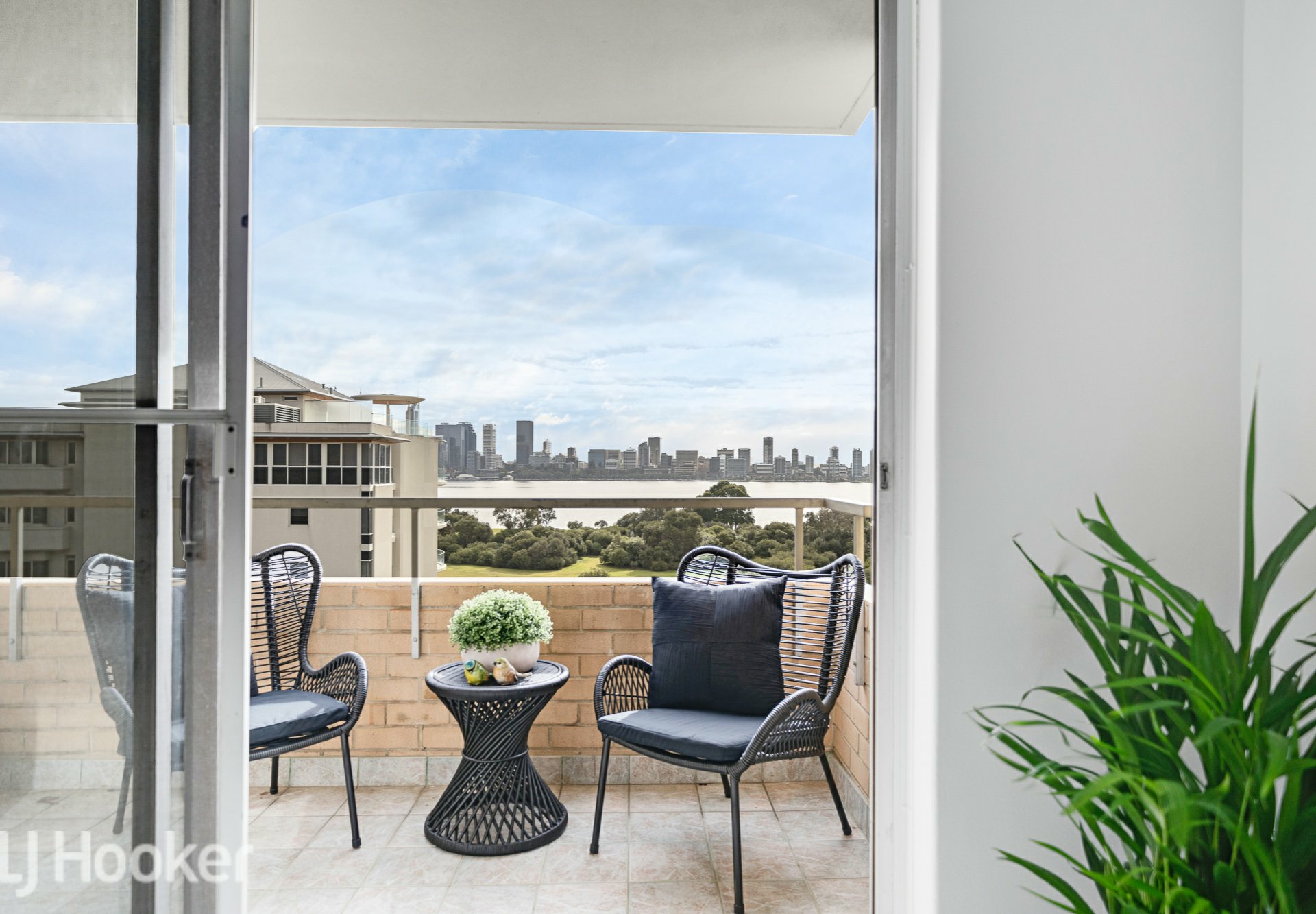 14/181 Mill Point Road, SOUTH PERTH