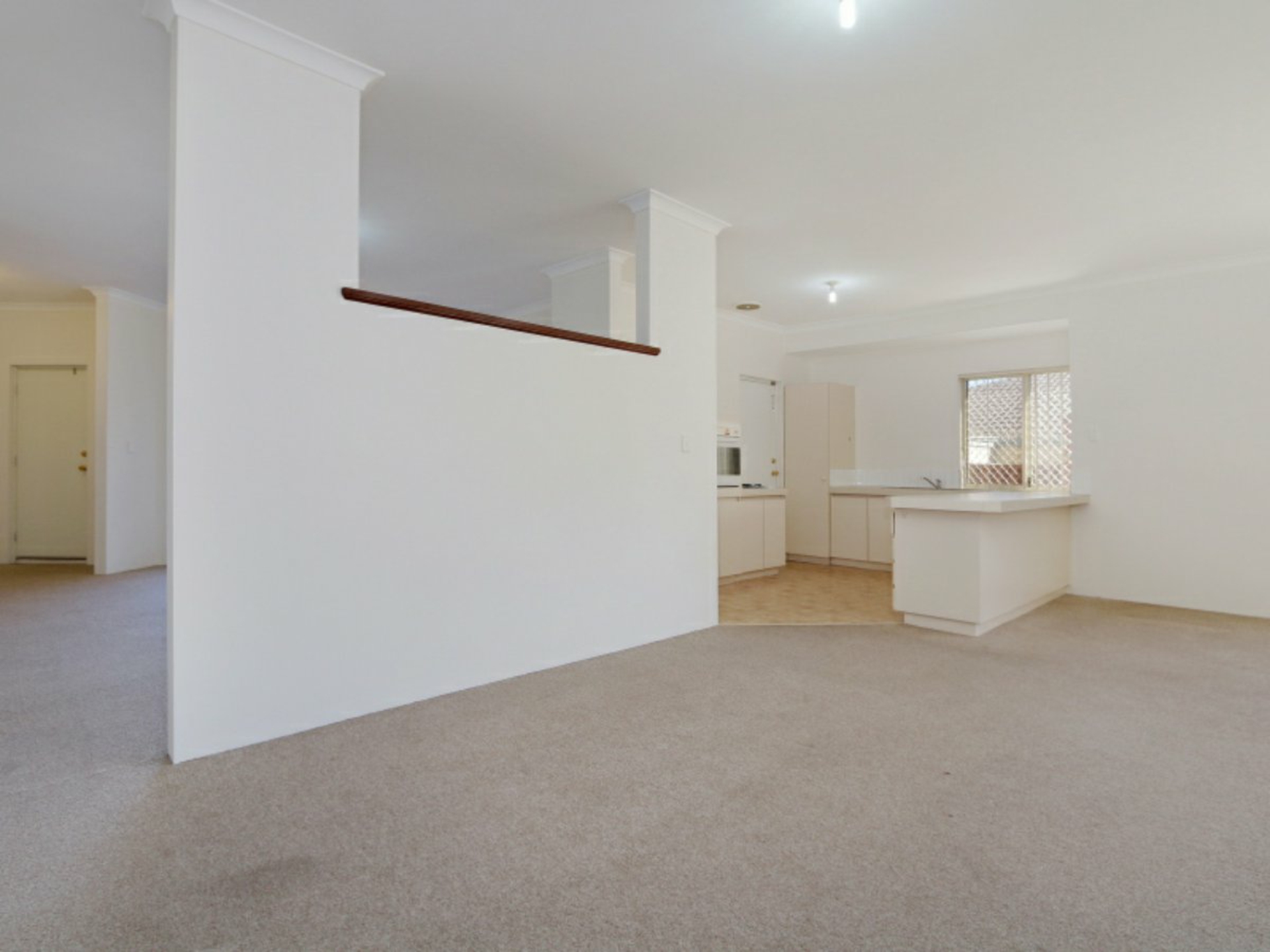 2/20 John Street, BENTLEY
