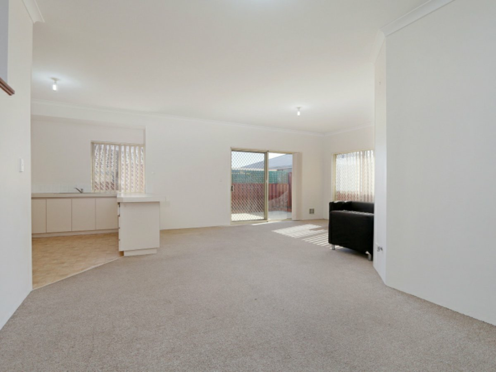2/20 John Street, BENTLEY