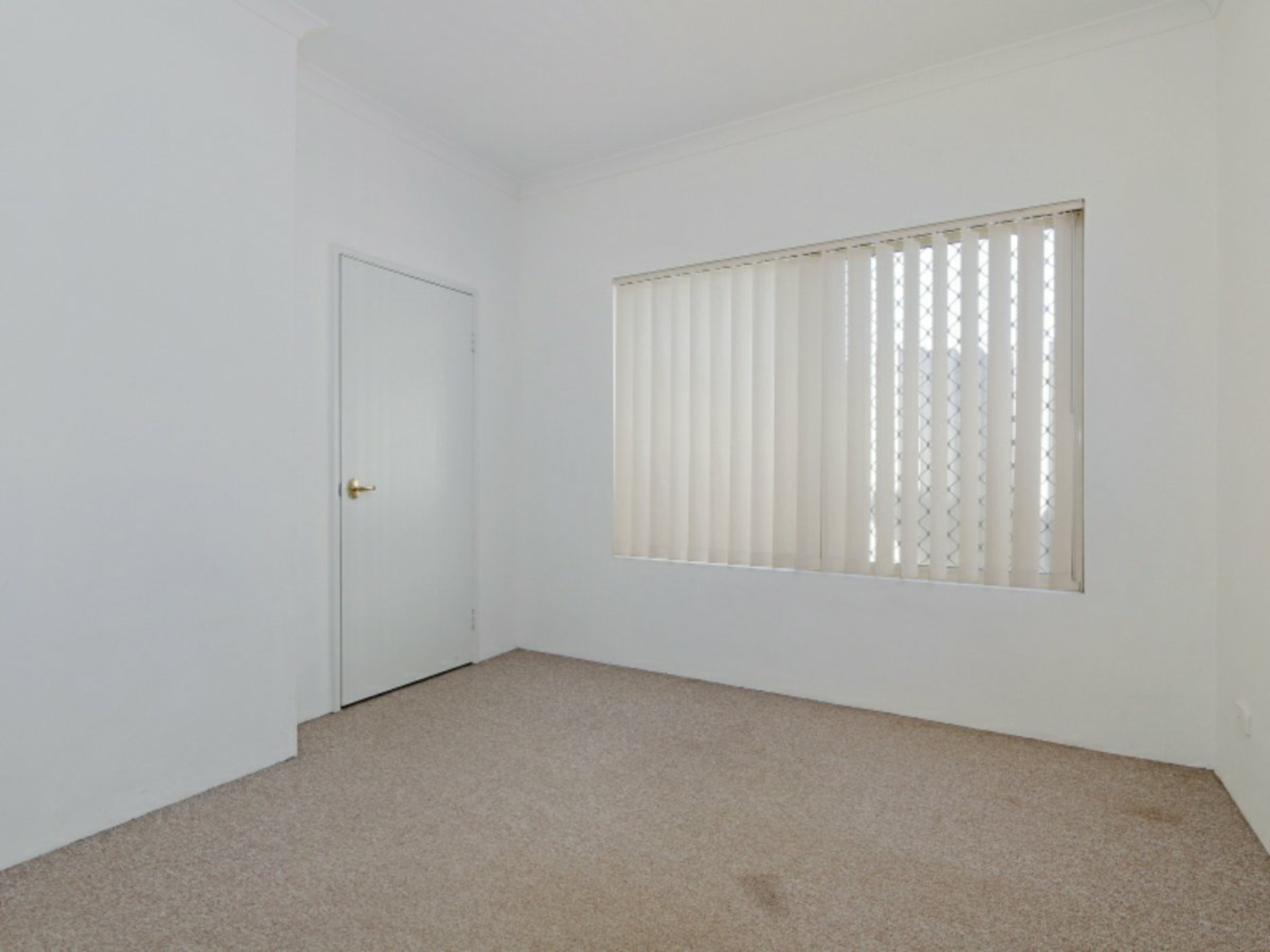 2/20 John Street, BENTLEY