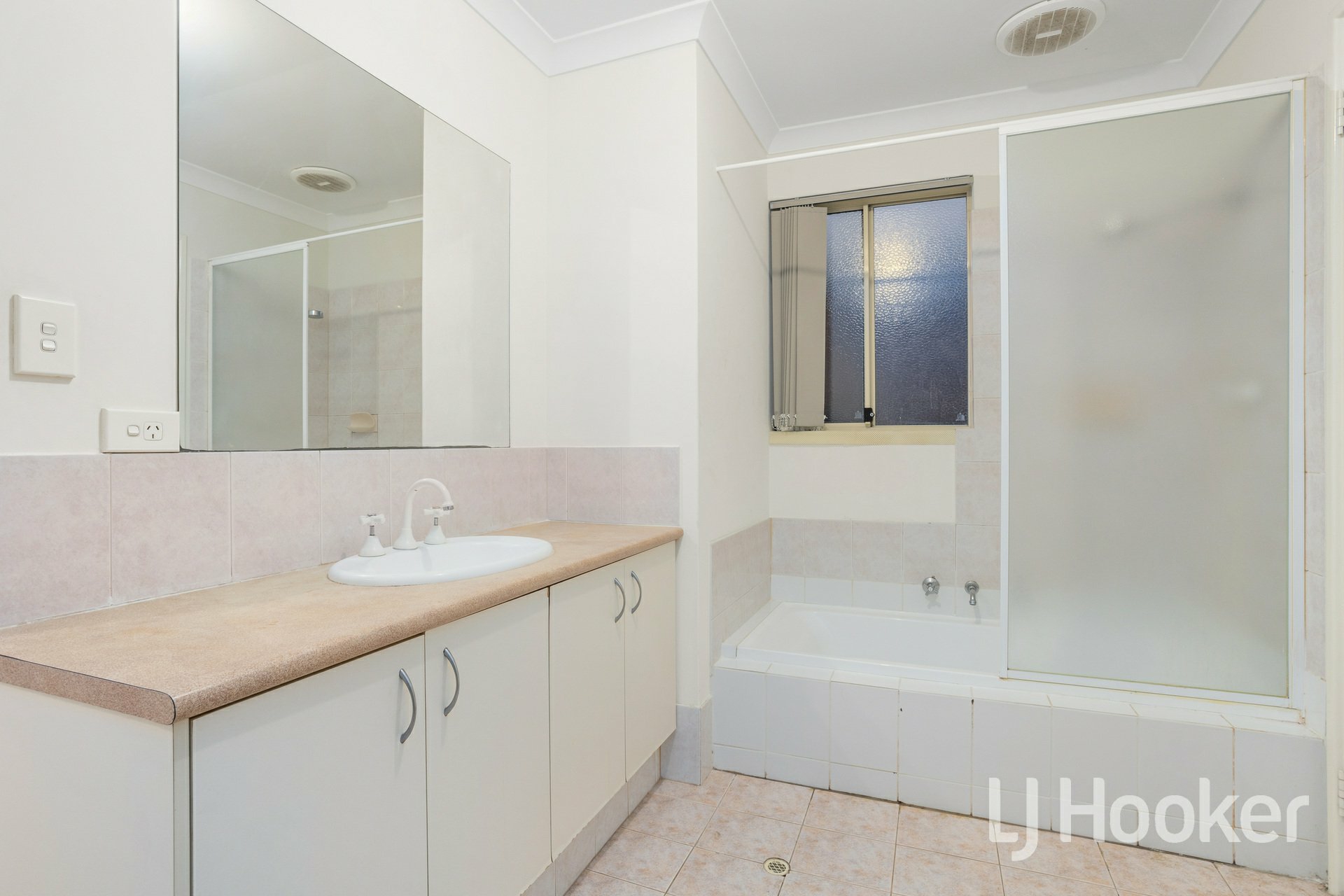 3/4-8 Bedford Street, BENTLEY
