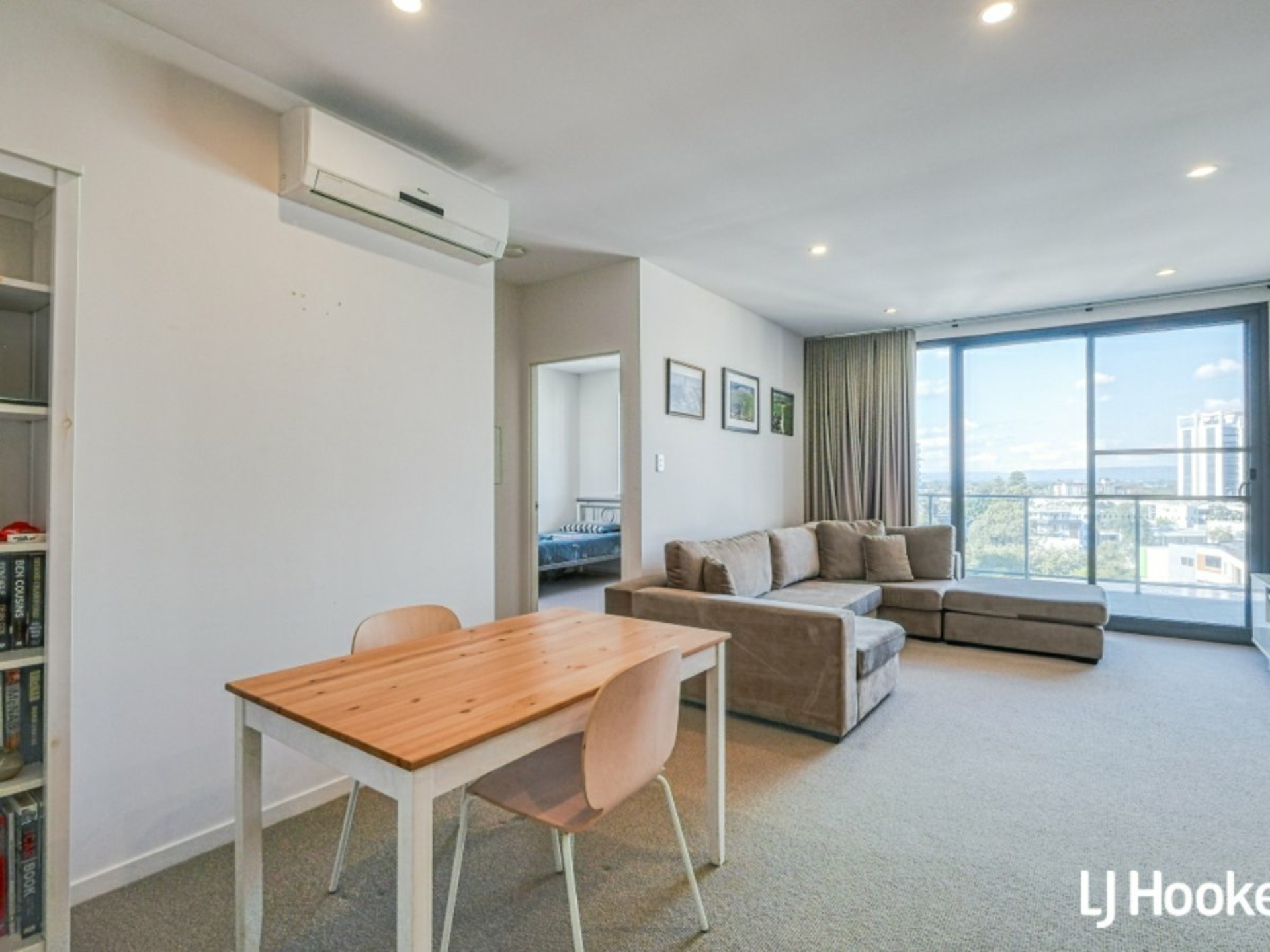 153/1 Rowe Avenue, RIVERVALE