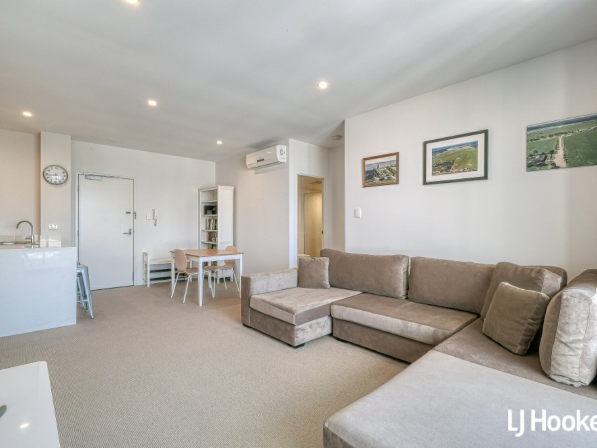 153/1 Rowe Avenue, RIVERVALE