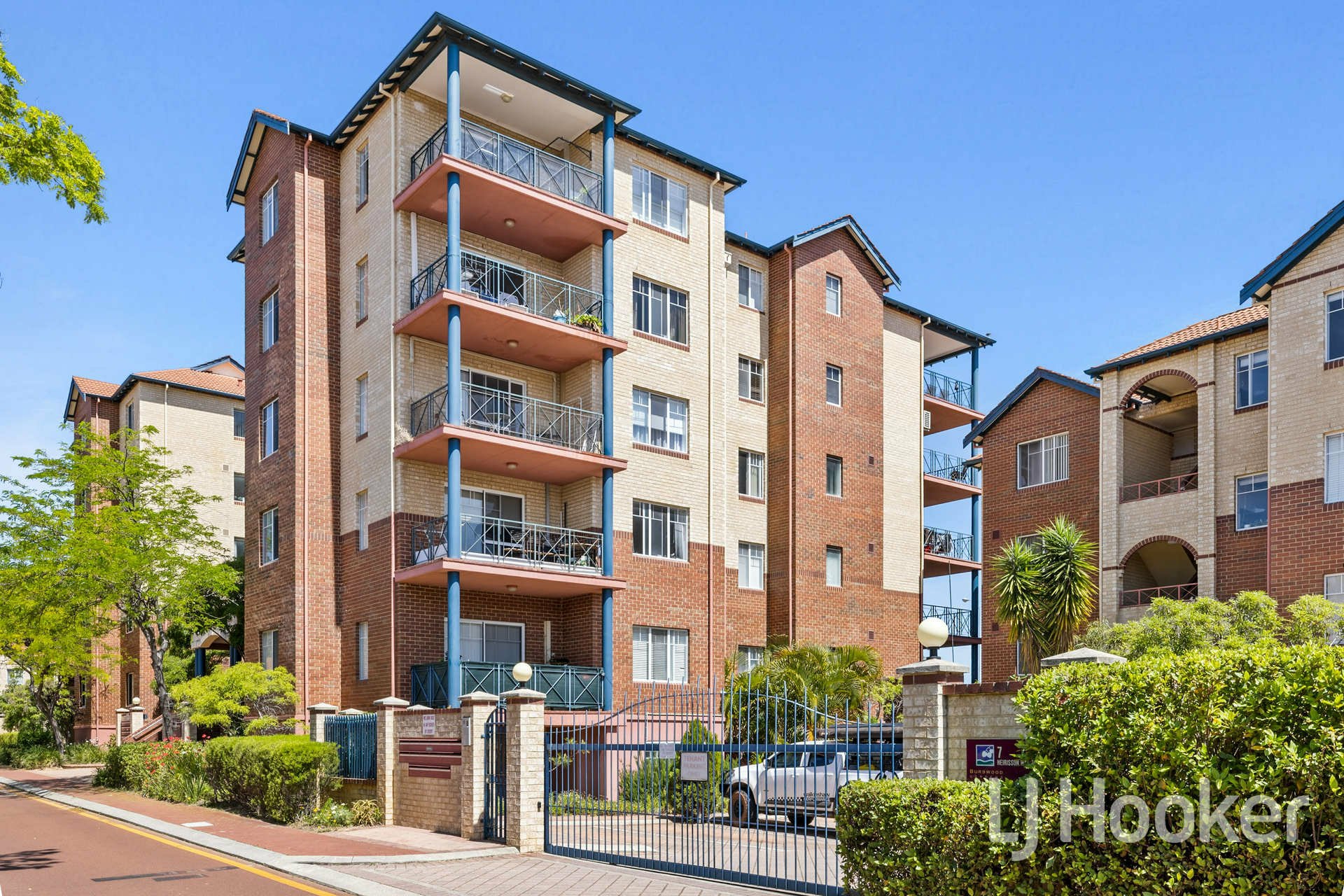 110/7-11 Heirisson Way, VICTORIA PARK