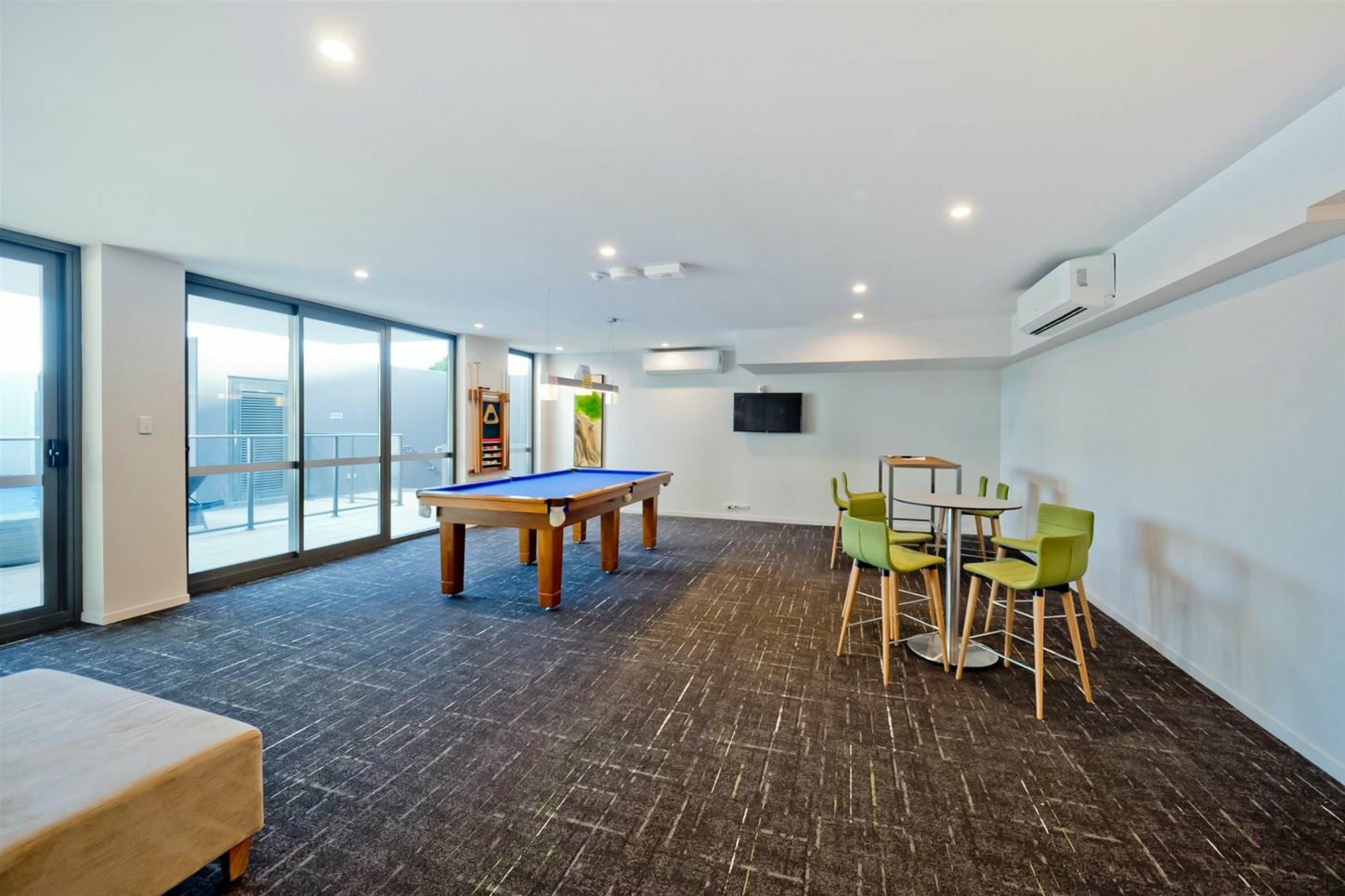 153/1 Rowe Avenue, RIVERVALE
