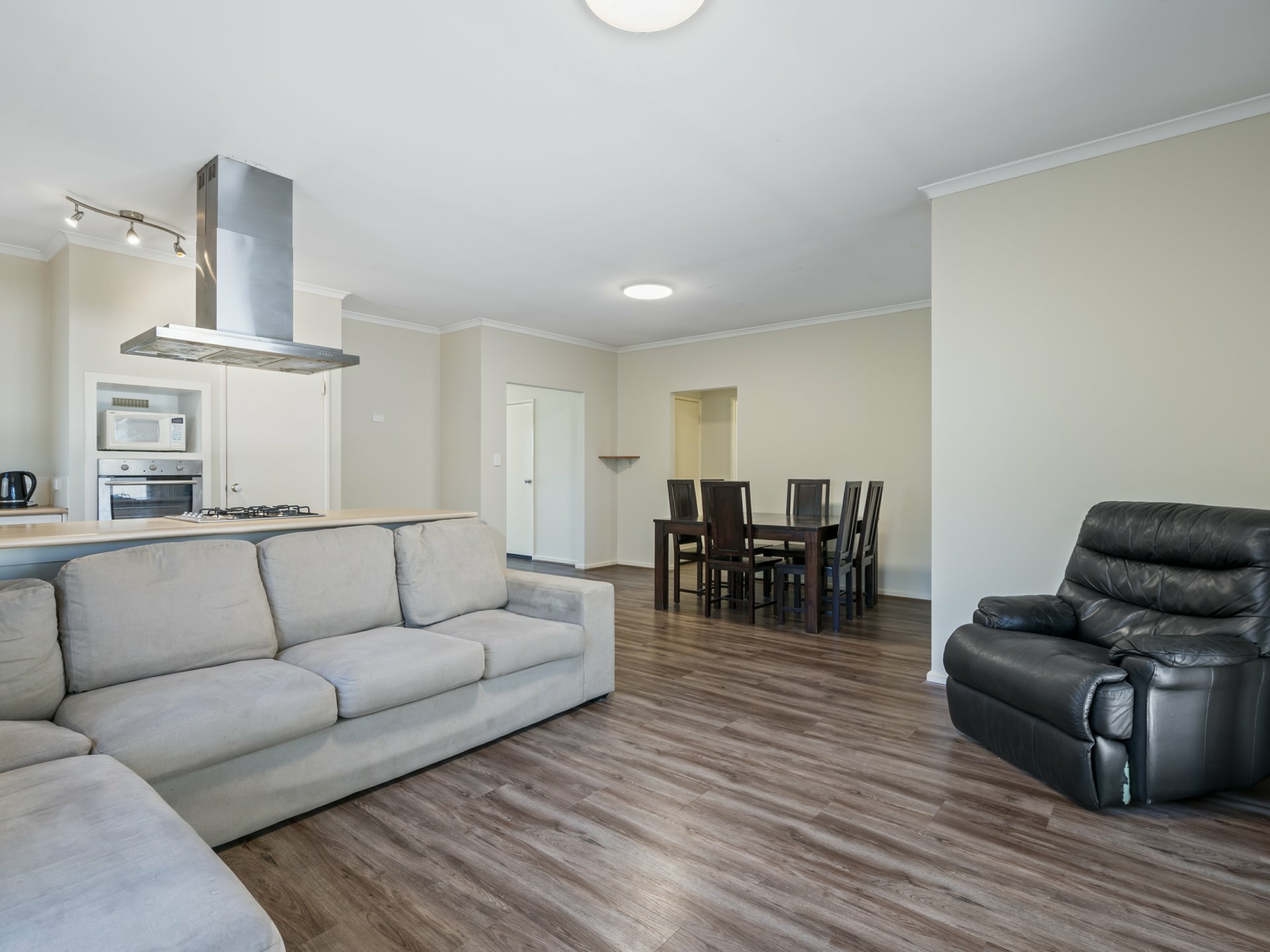 37 Whitlock Road, EAST CANNINGTON