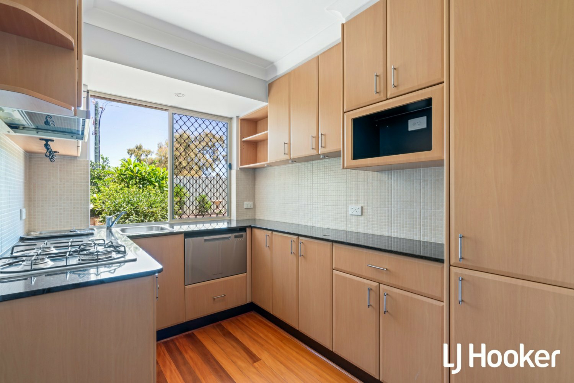 1/1 Wheatley Drive, BULL CREEK