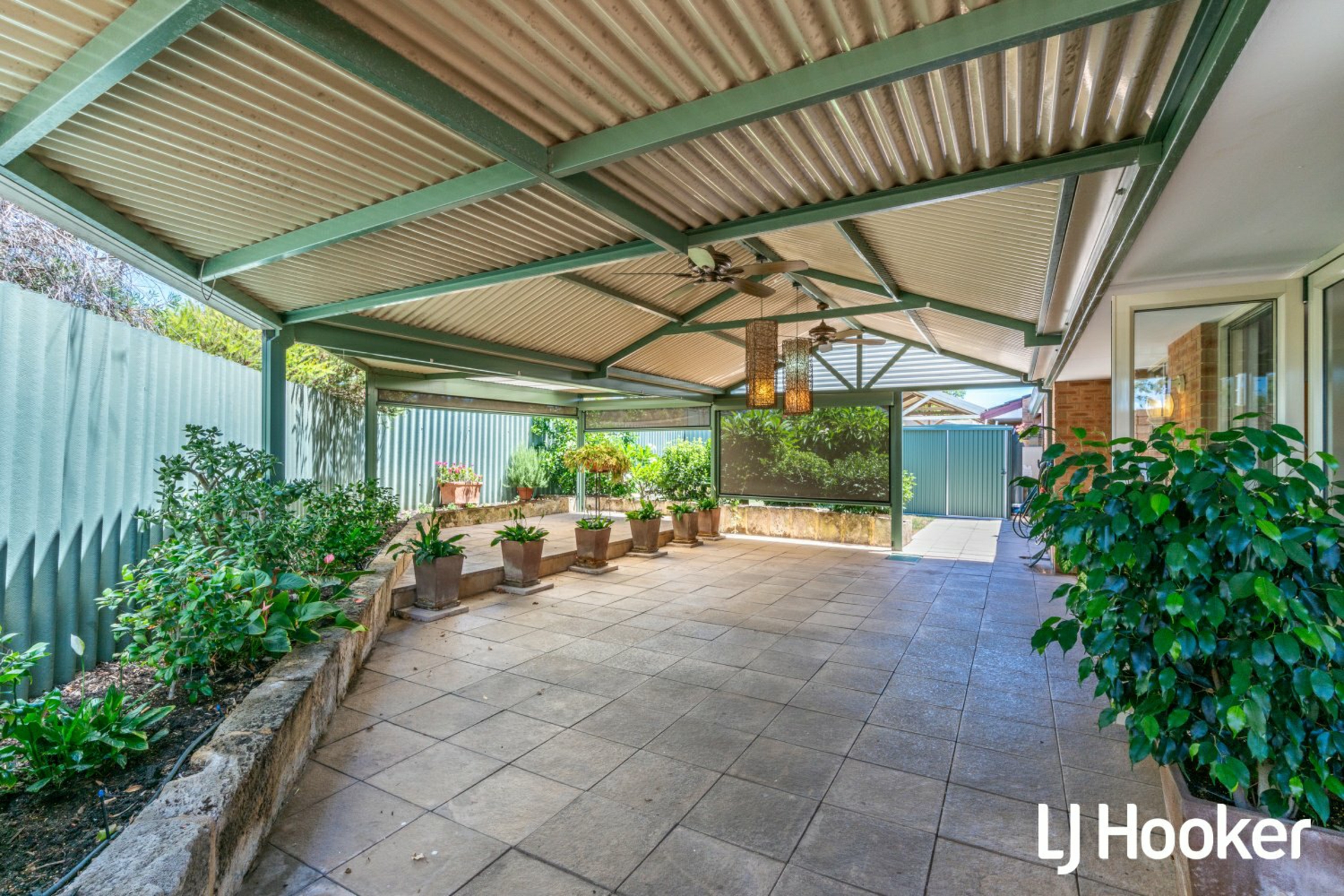 1/1 Wheatley Drive, BULL CREEK