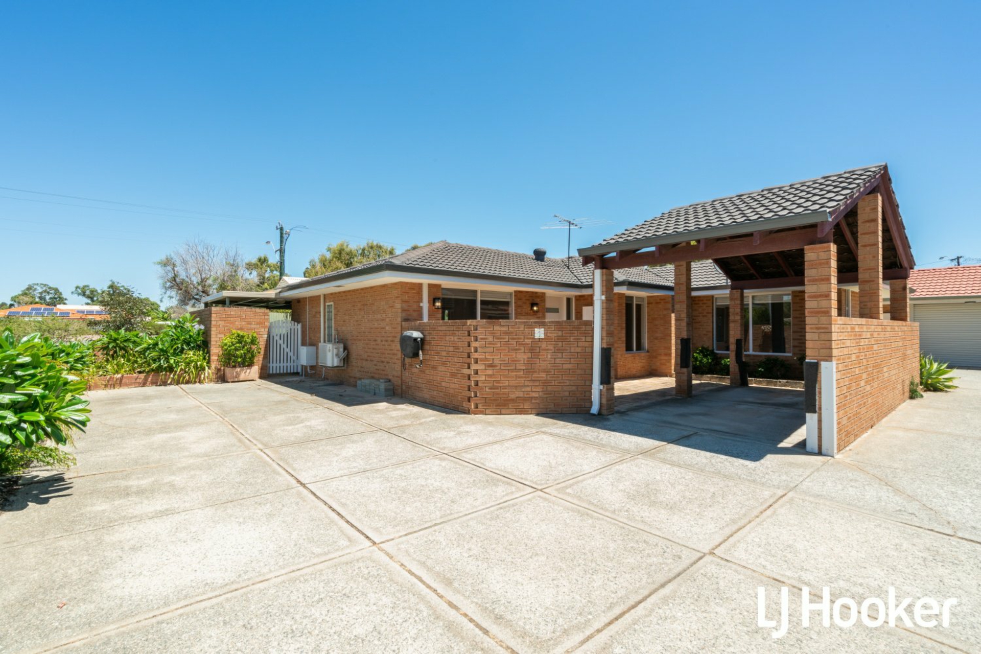1/1 Wheatley Drive, BULL CREEK
