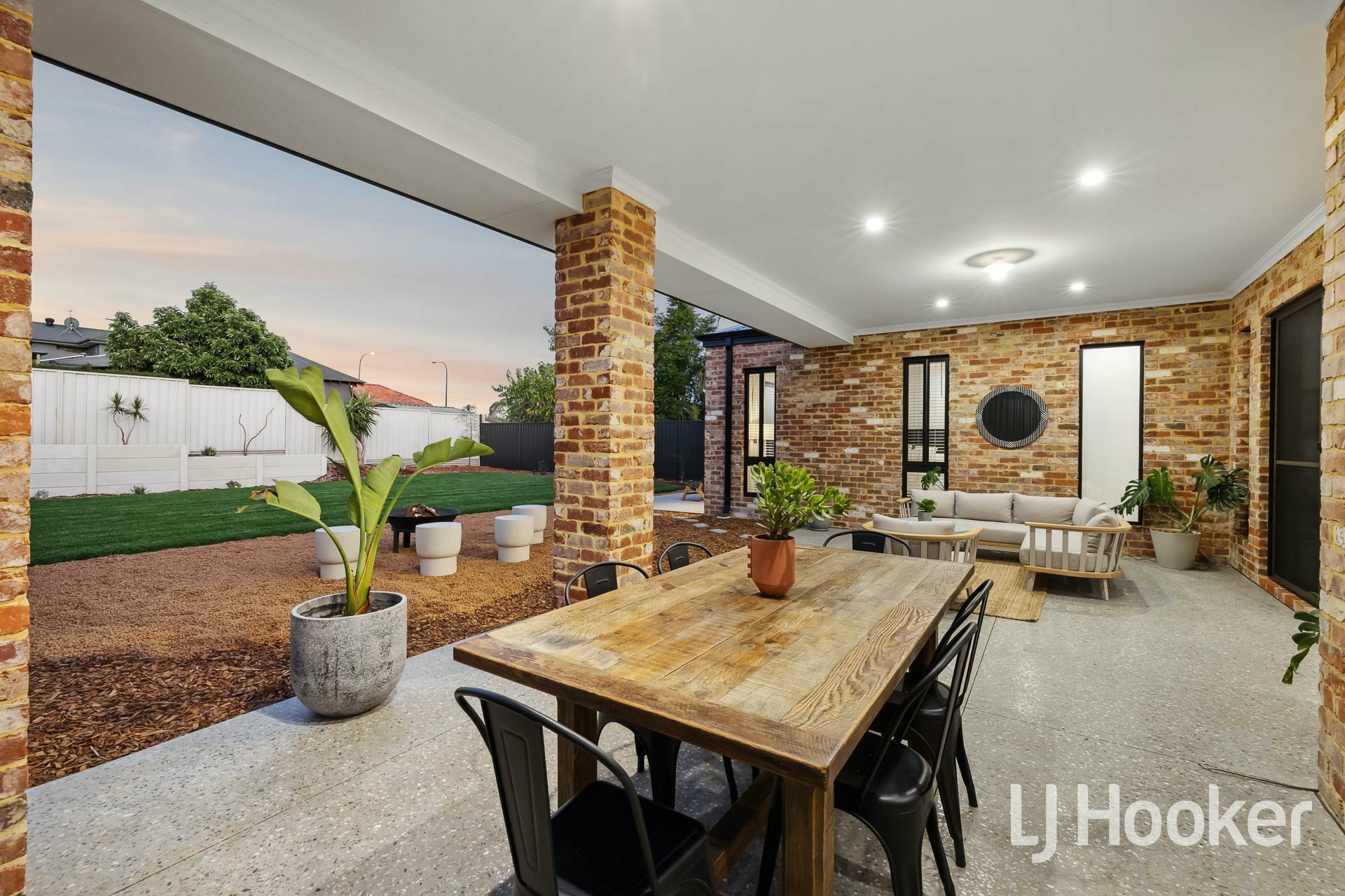 16 Beesley Street East Victoria Park WA House for Sale LJ Hooker