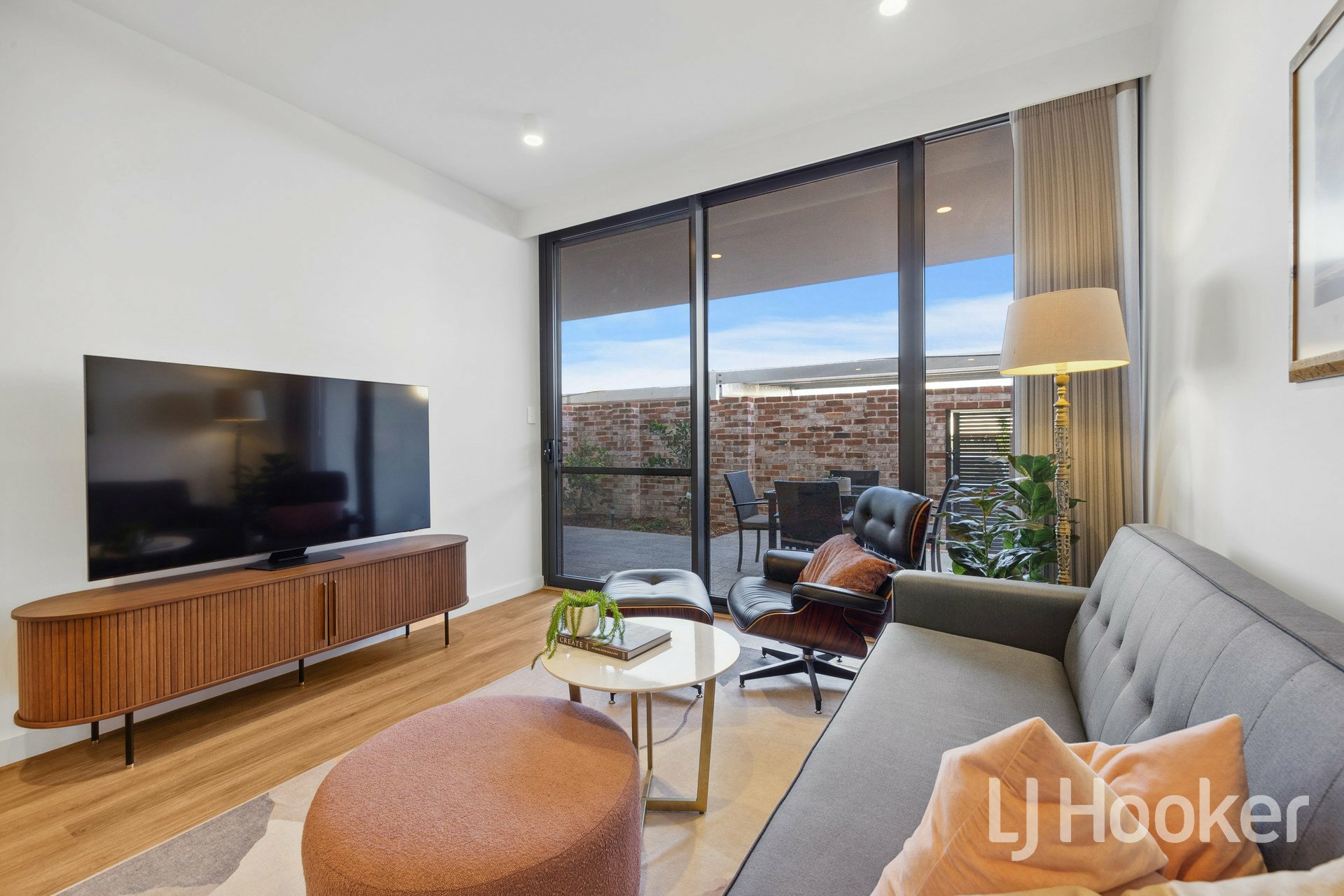 8/8 Basinghall Street, EAST VICTORIA PARK