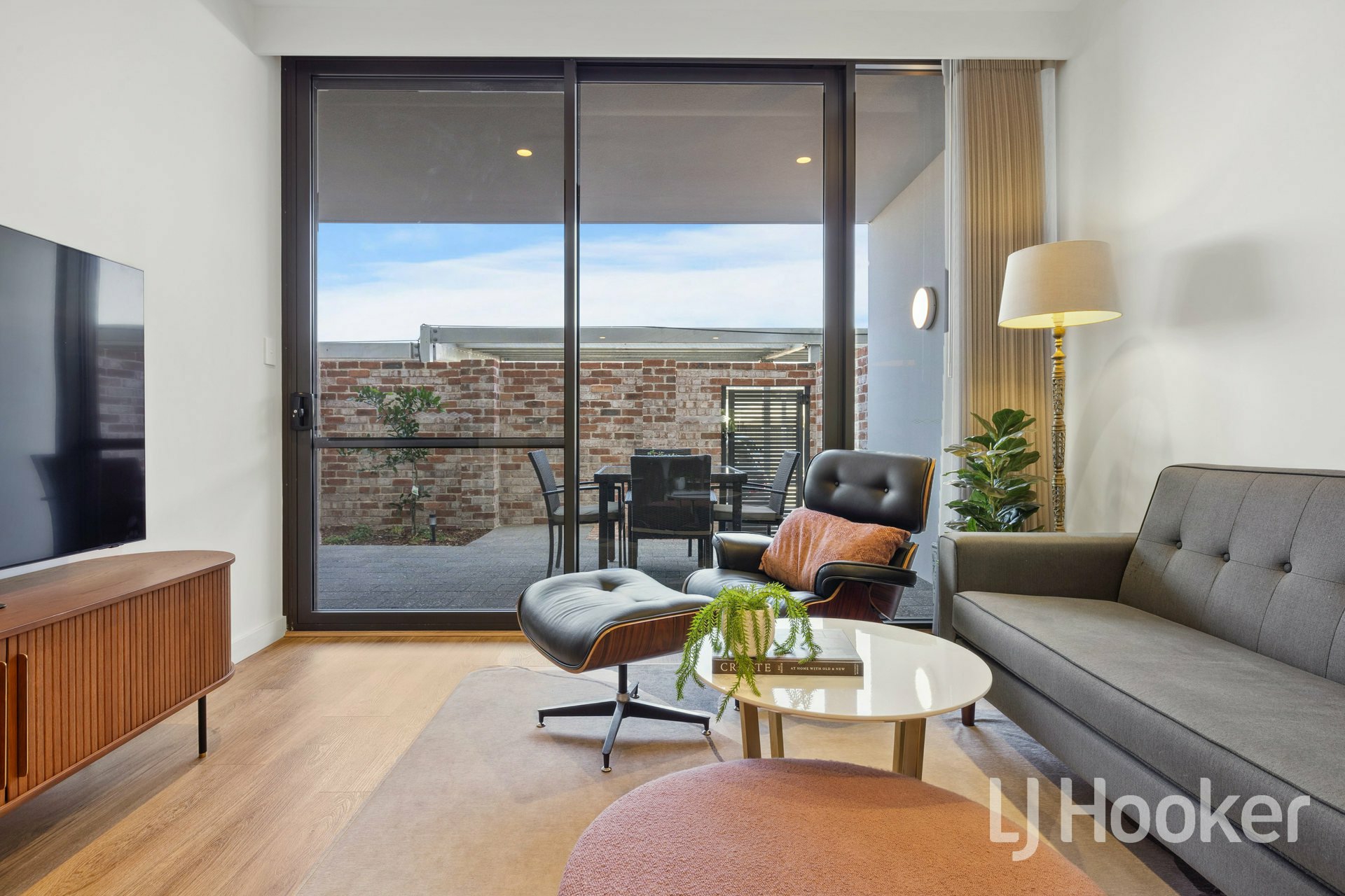 8/8 Basinghall Street, EAST VICTORIA PARK