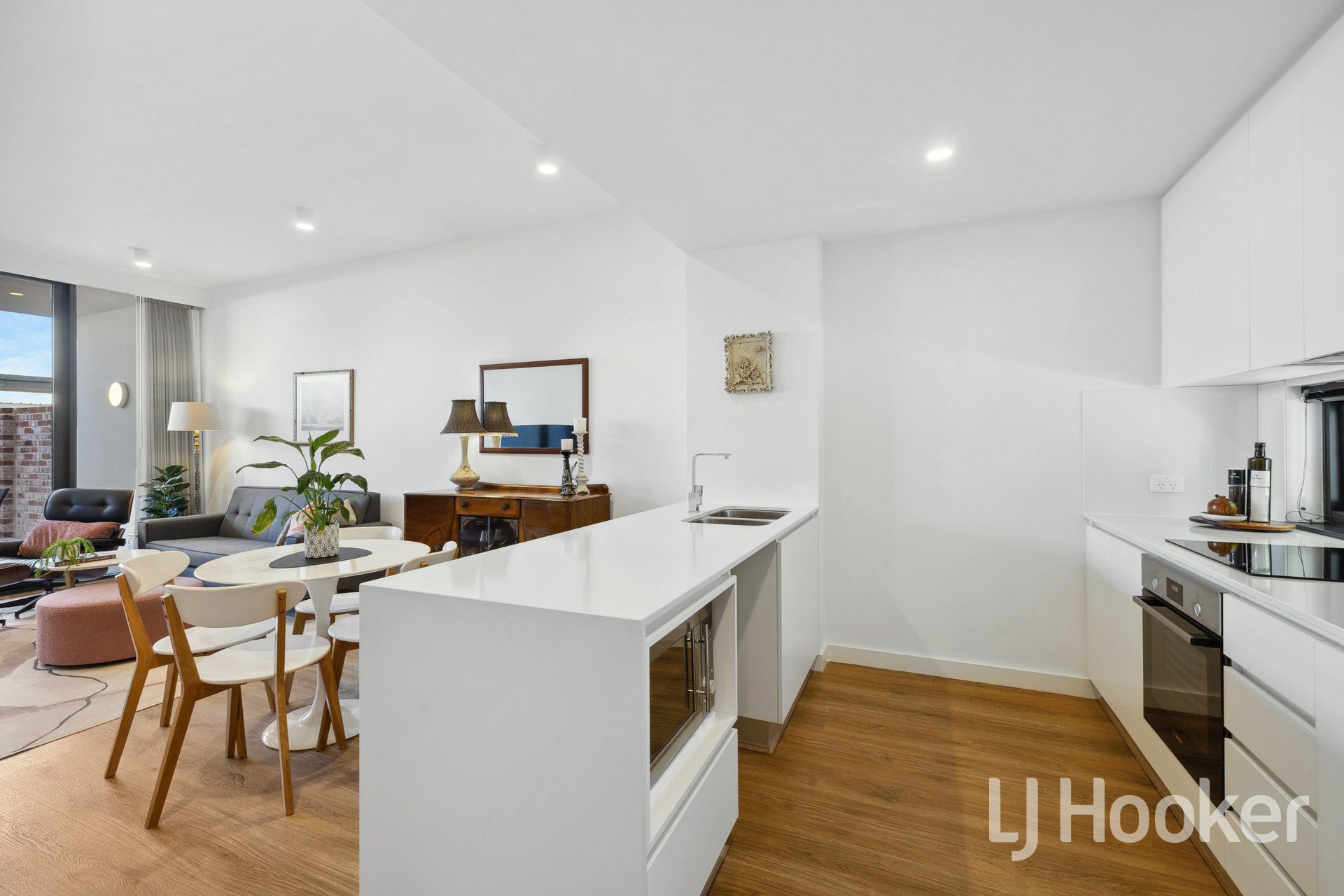 8/8 Basinghall Street, EAST VICTORIA PARK