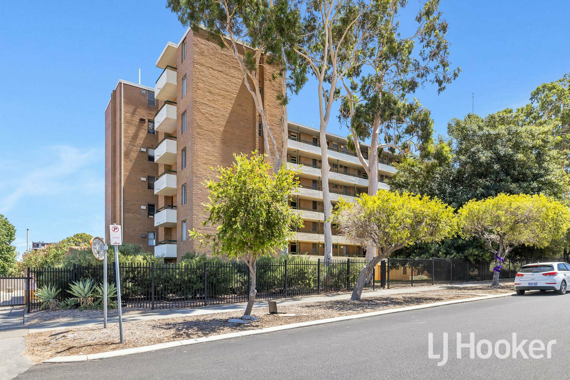 611/69 Leonard Street, Victoria Park