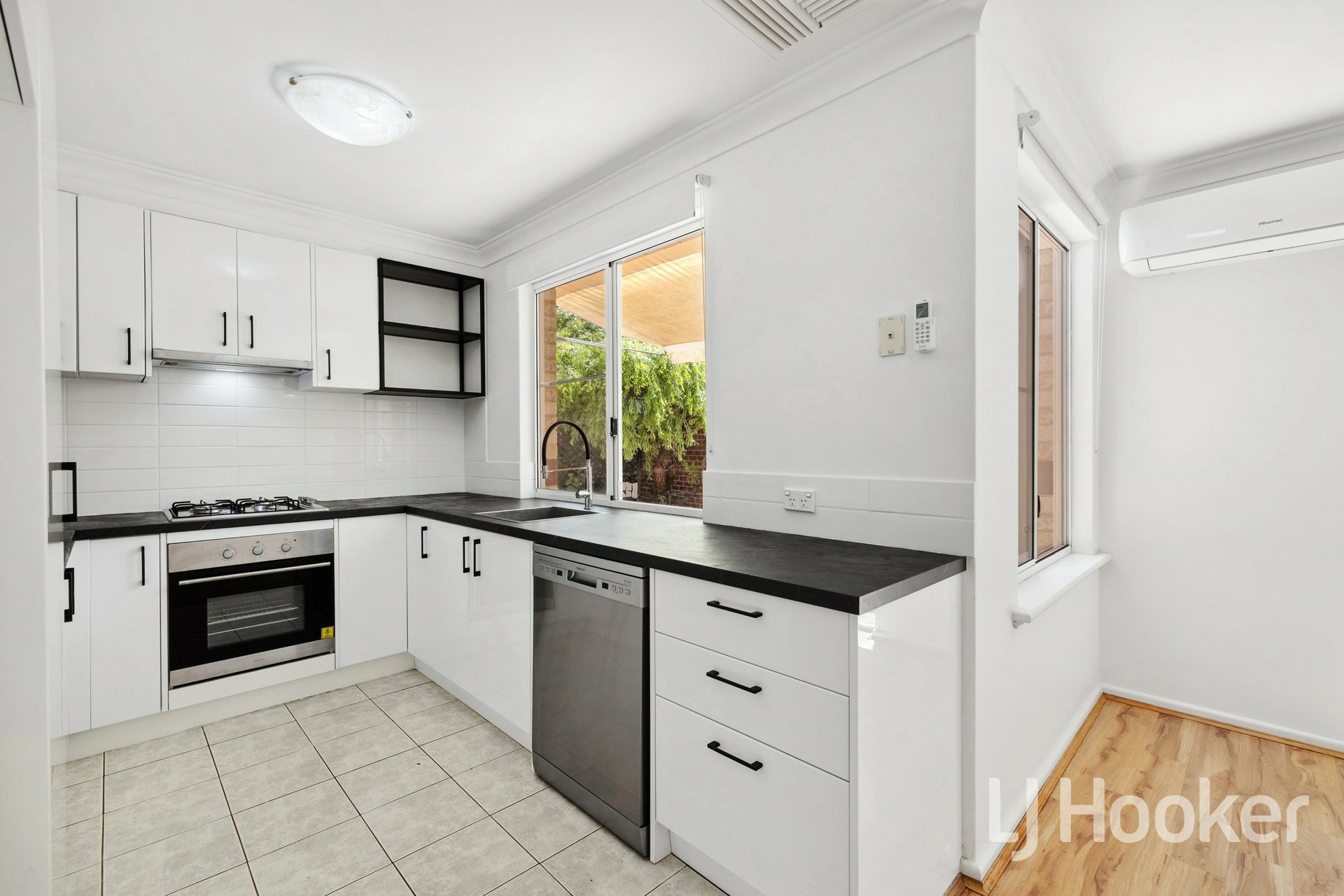1 Heirisson Way, VICTORIA PARK