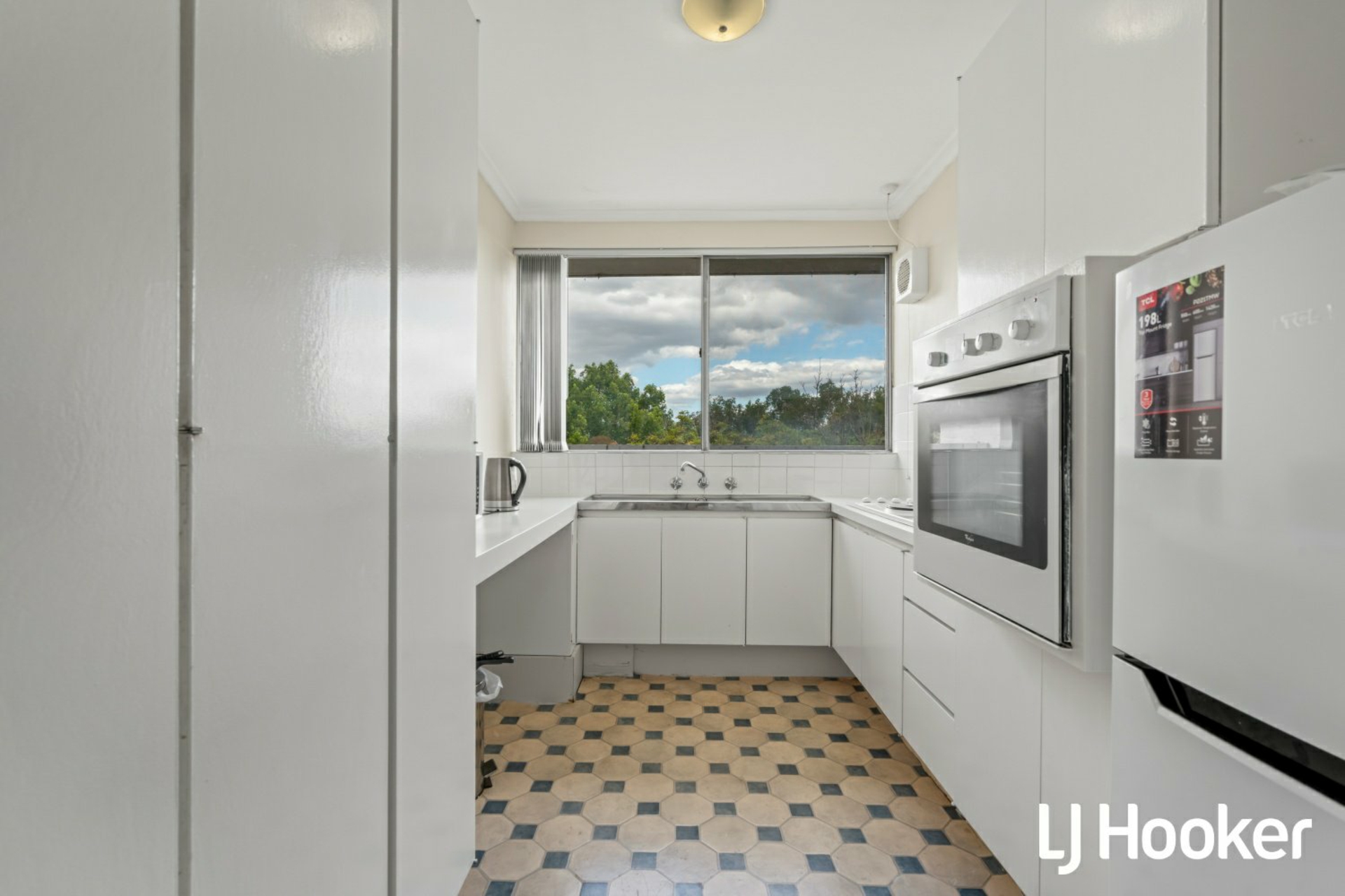 53/12 Wall Street, MAYLANDS