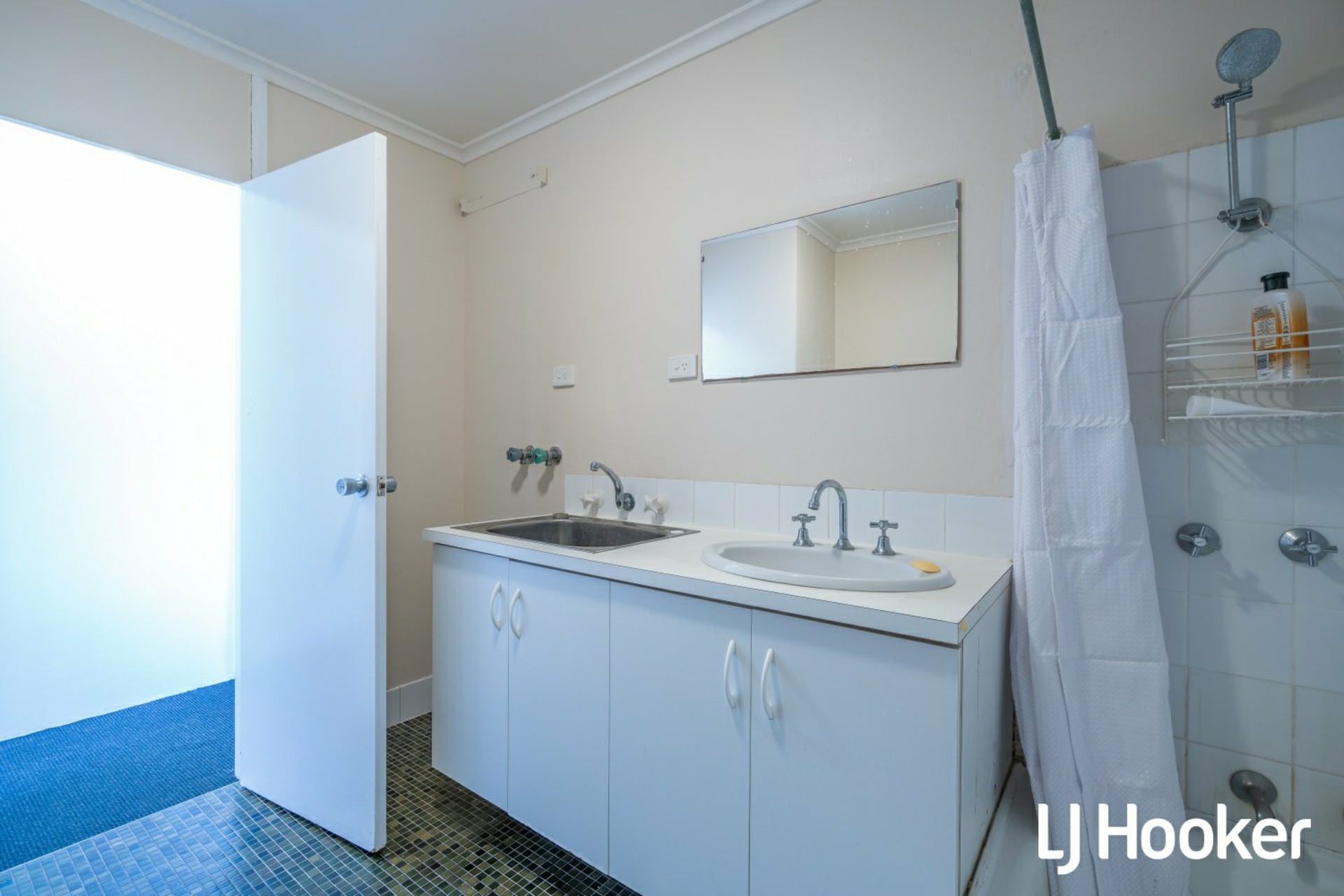 53/12 Wall Street, MAYLANDS