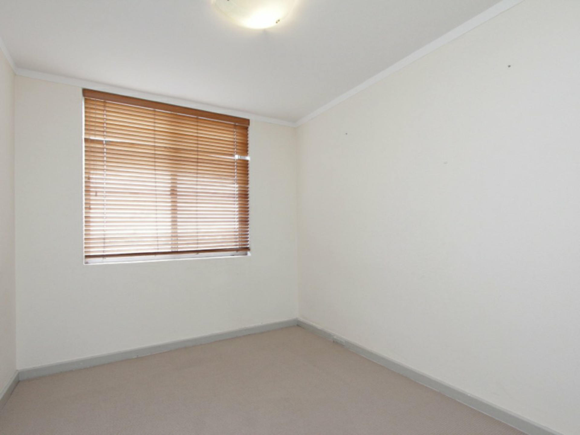 37/46-48 Rutland Avenue, LATHLAIN
