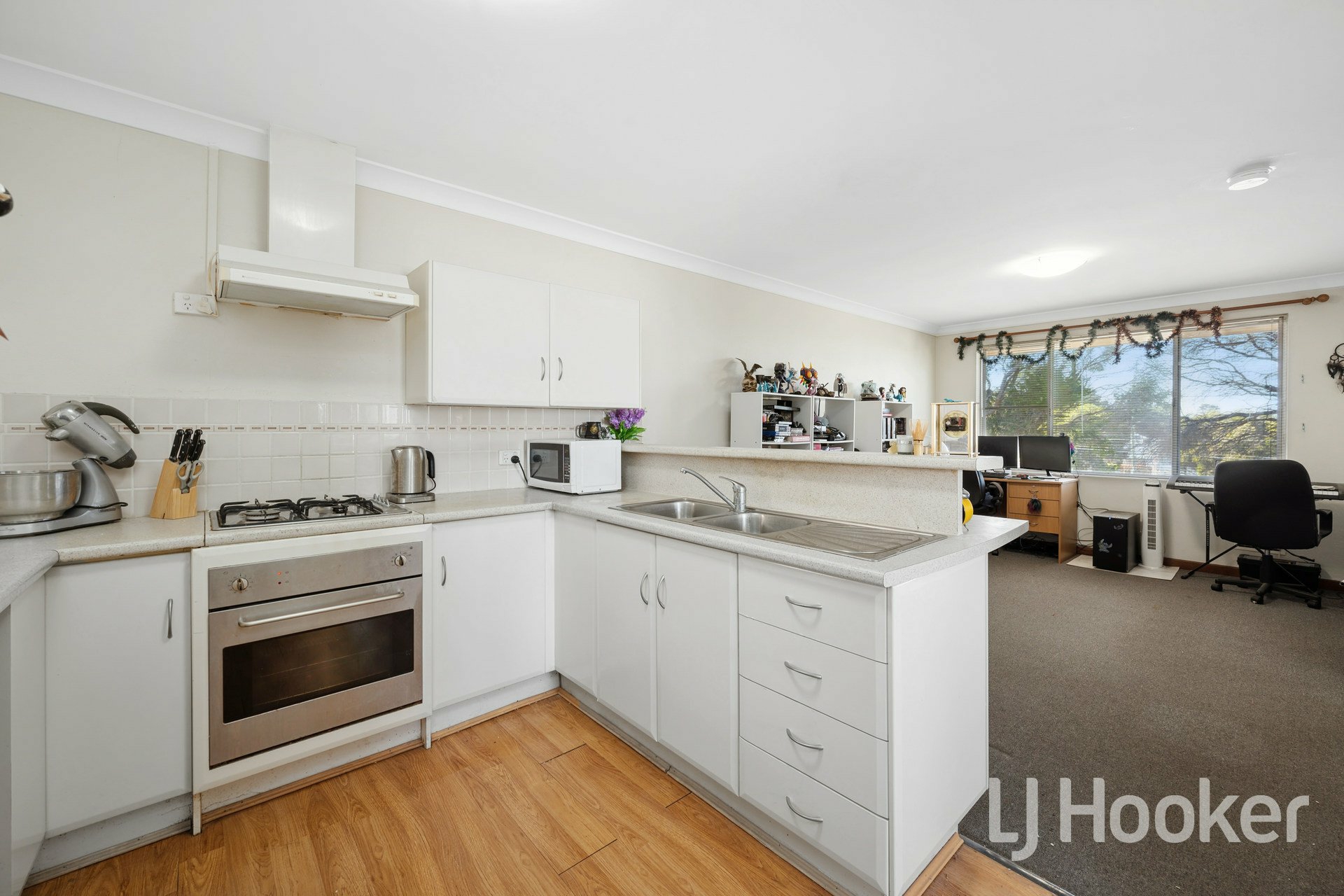 11/285 Railway Parade Maylands WA Property Details LJ Hooker