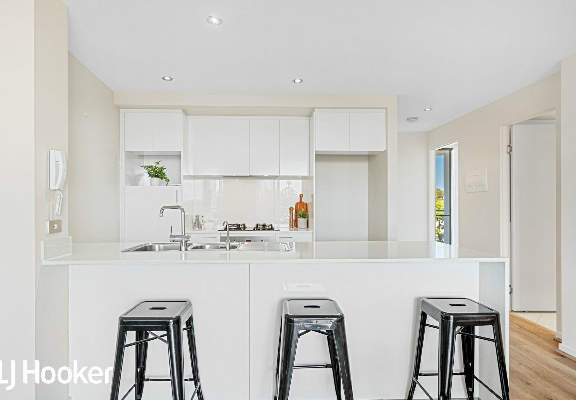 27/8 Hordern Street, VICTORIA PARK