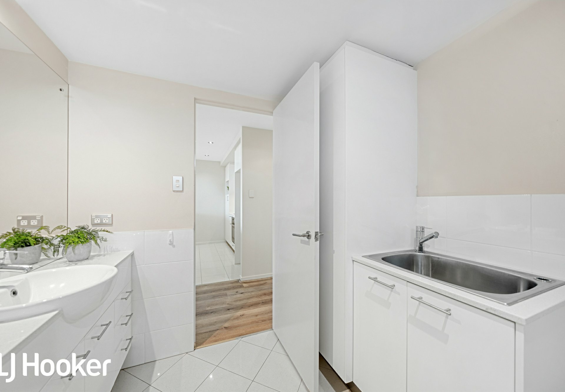 27/8 Hordern Street, VICTORIA PARK