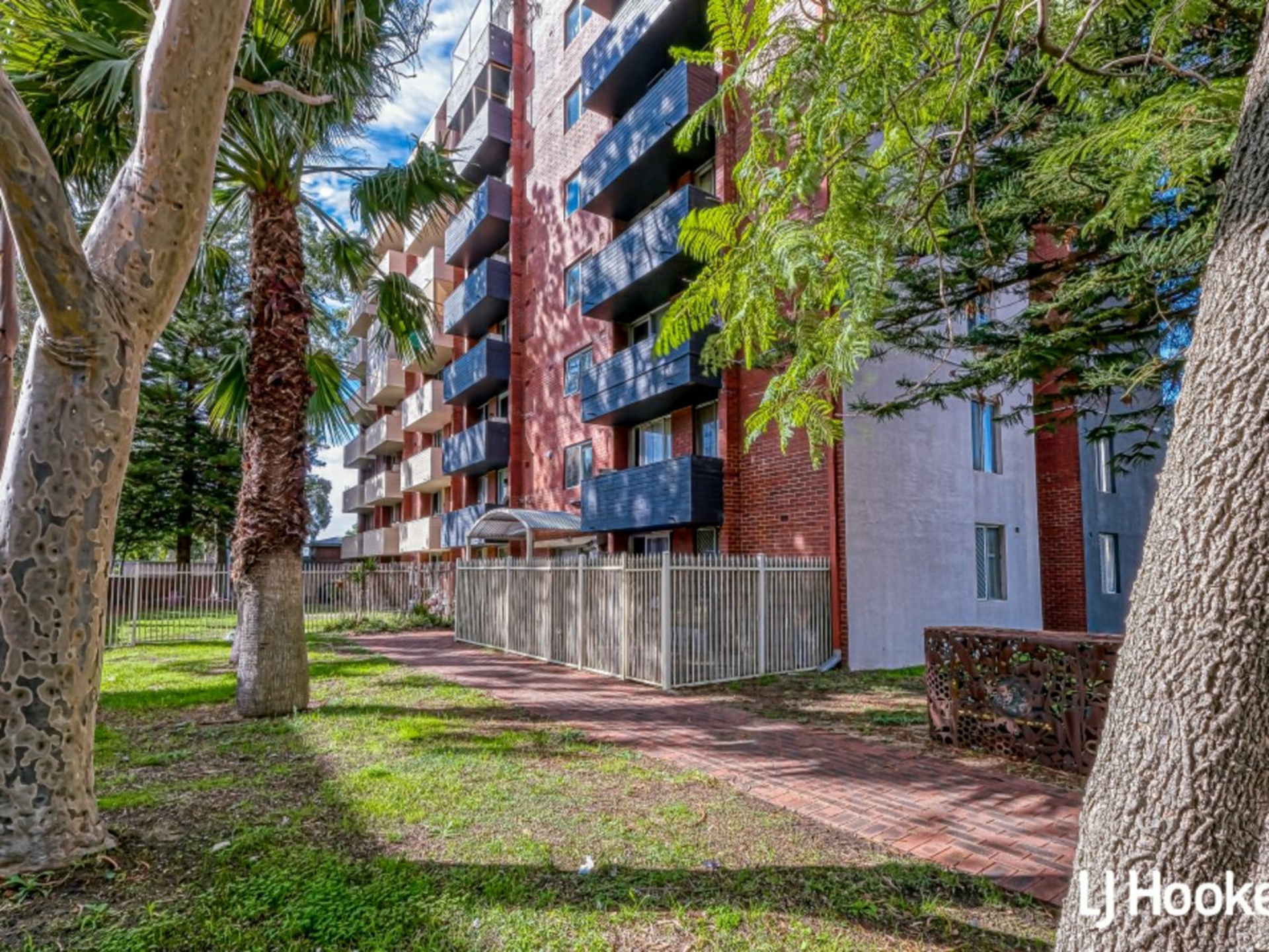 72/12 Tenth Avenue, MAYLANDS
