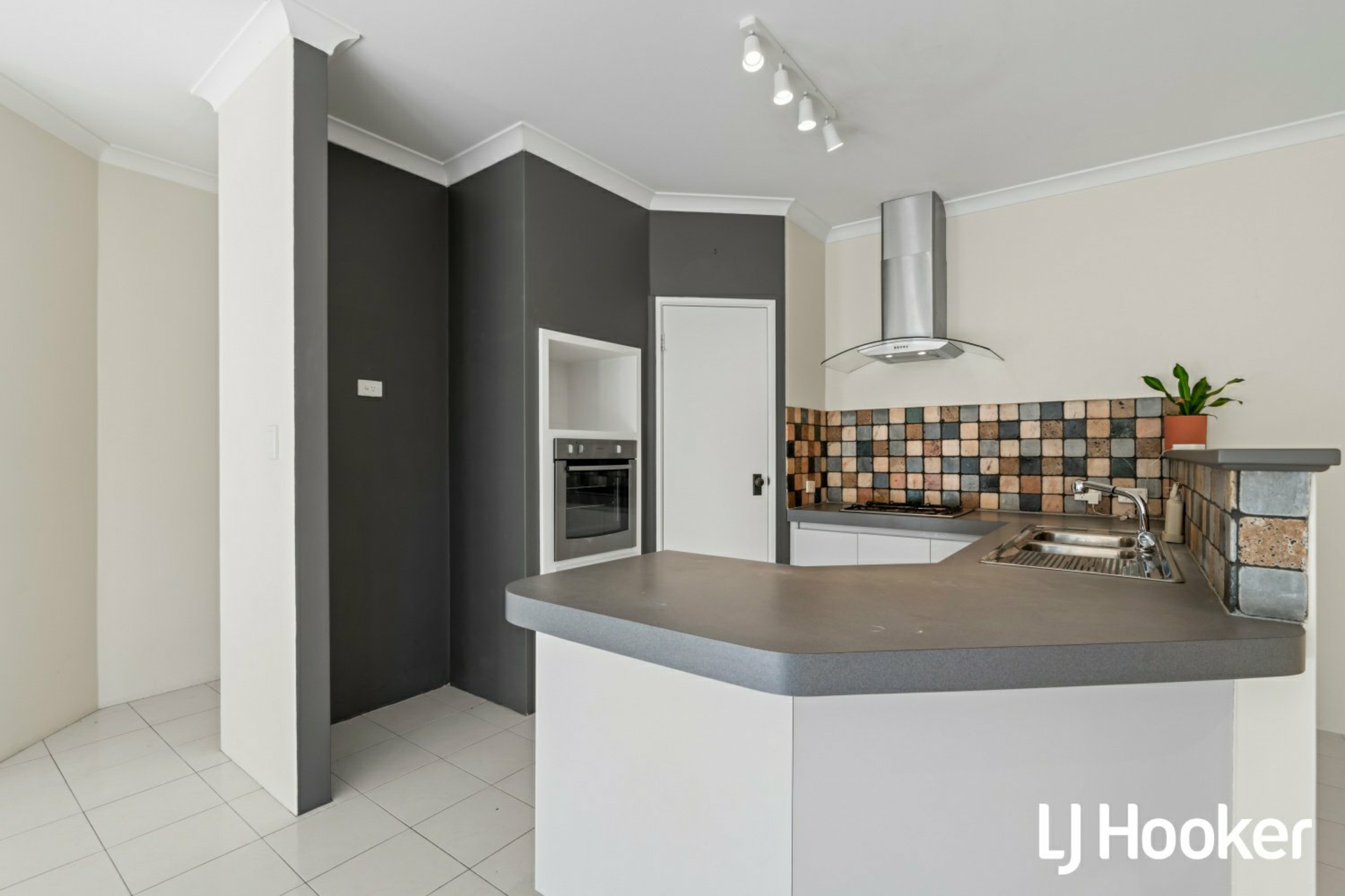 69 Sunbury Road, VICTORIA PARK