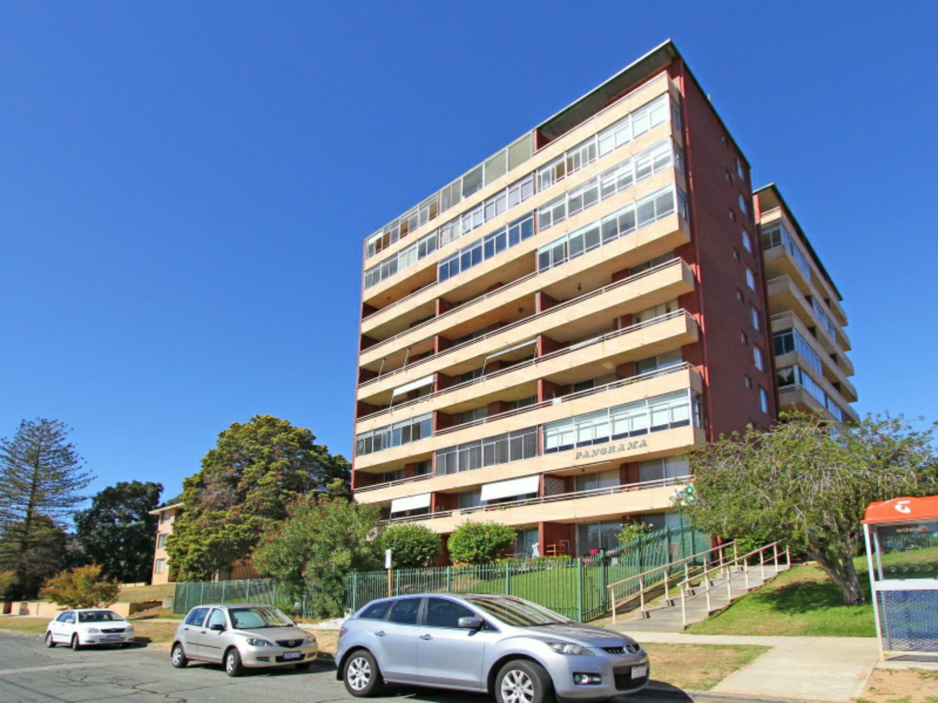 84/8 Hampton Street, BURSWOOD