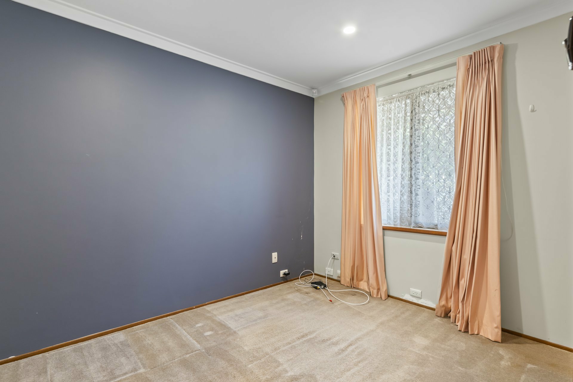 8 Pearson Crescent, BULL CREEK