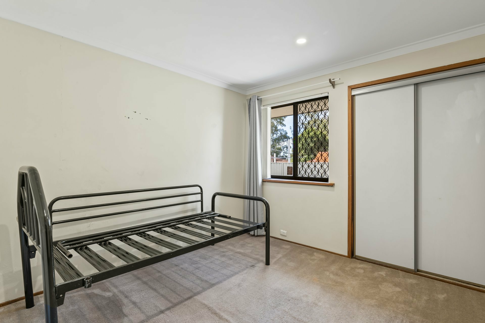 8 Pearson Crescent, BULL CREEK