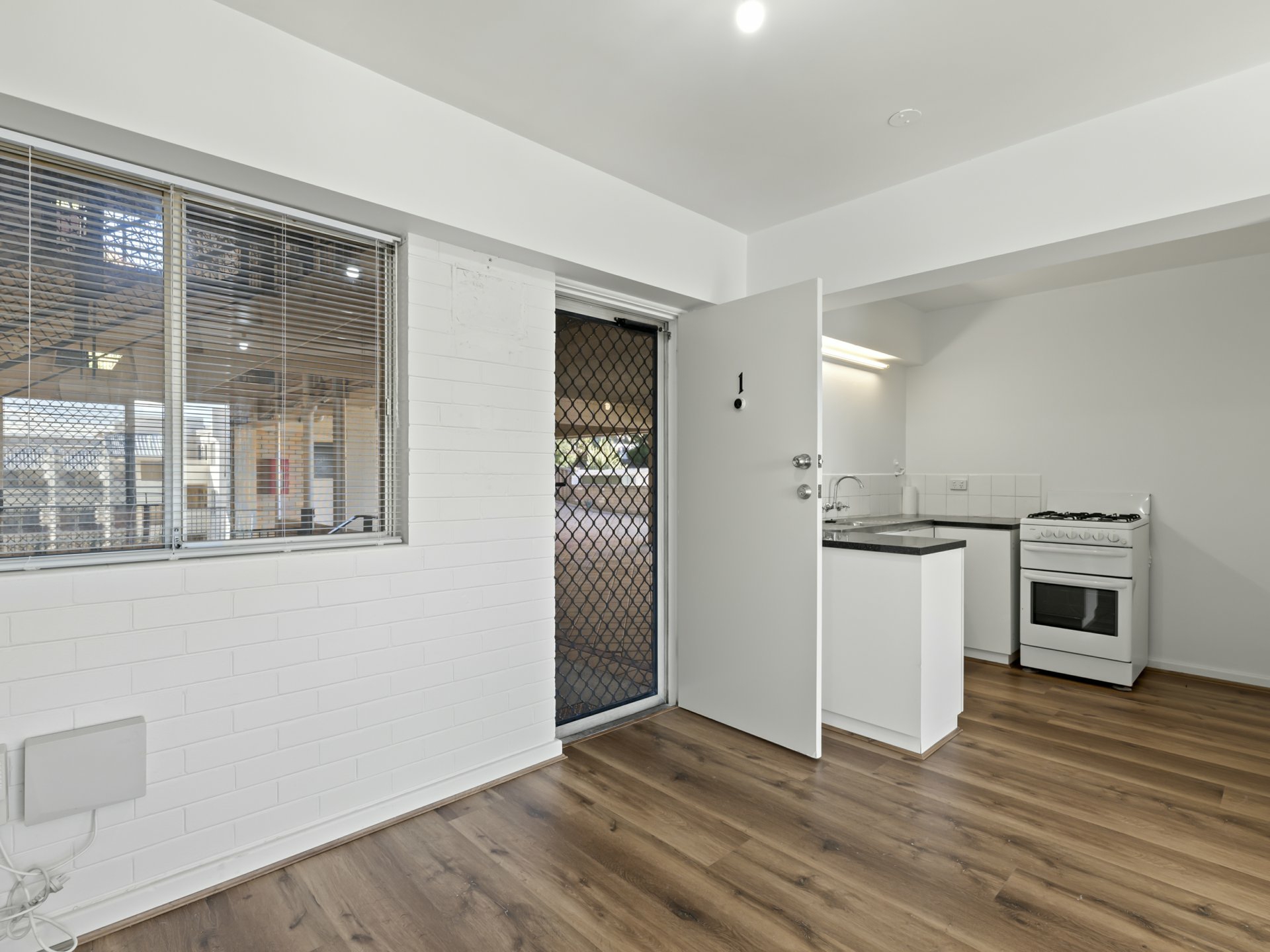 1/15 King George Street,, VICTORIA PARK