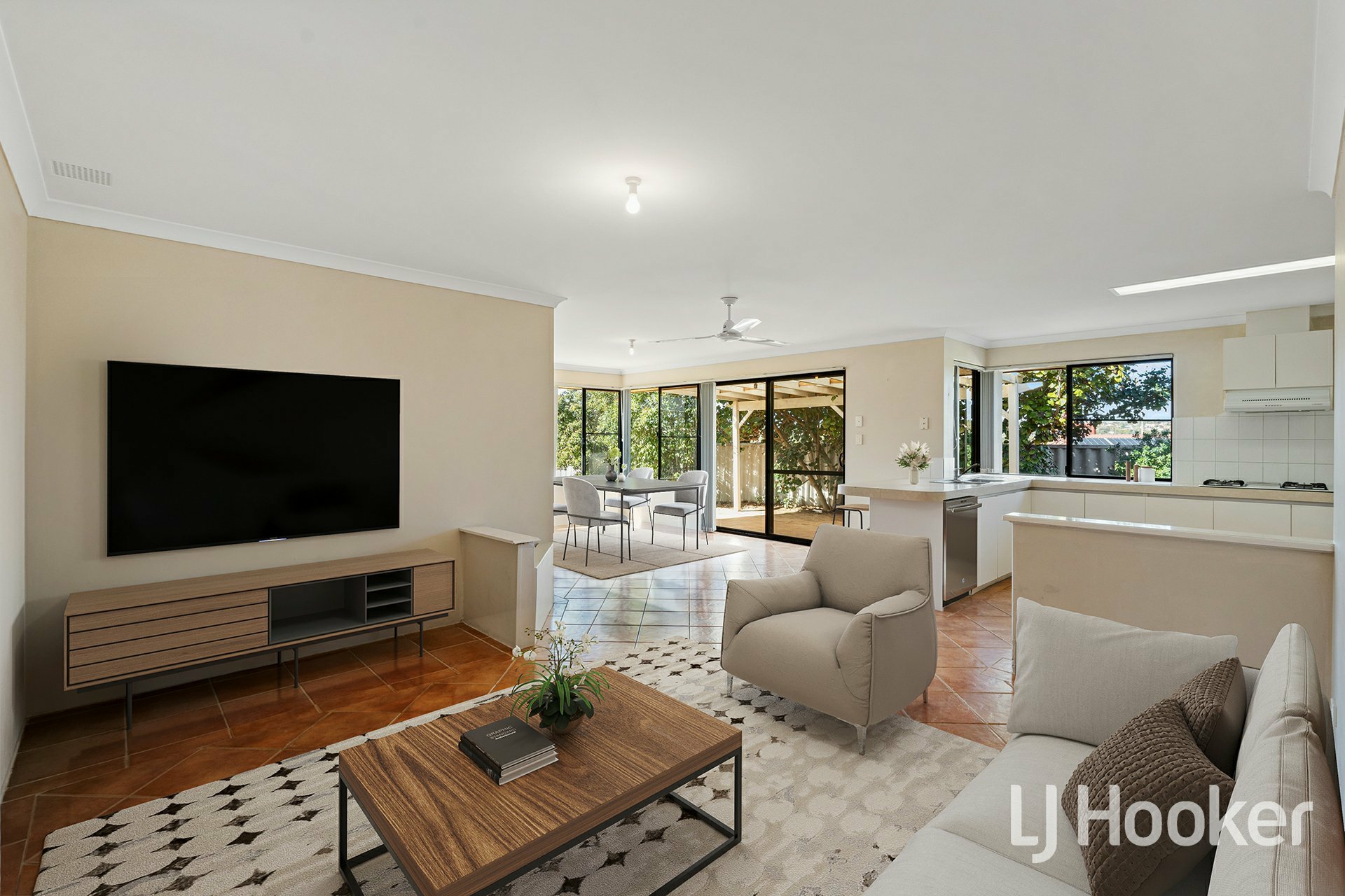 12 Corsock Loop, KINROSS