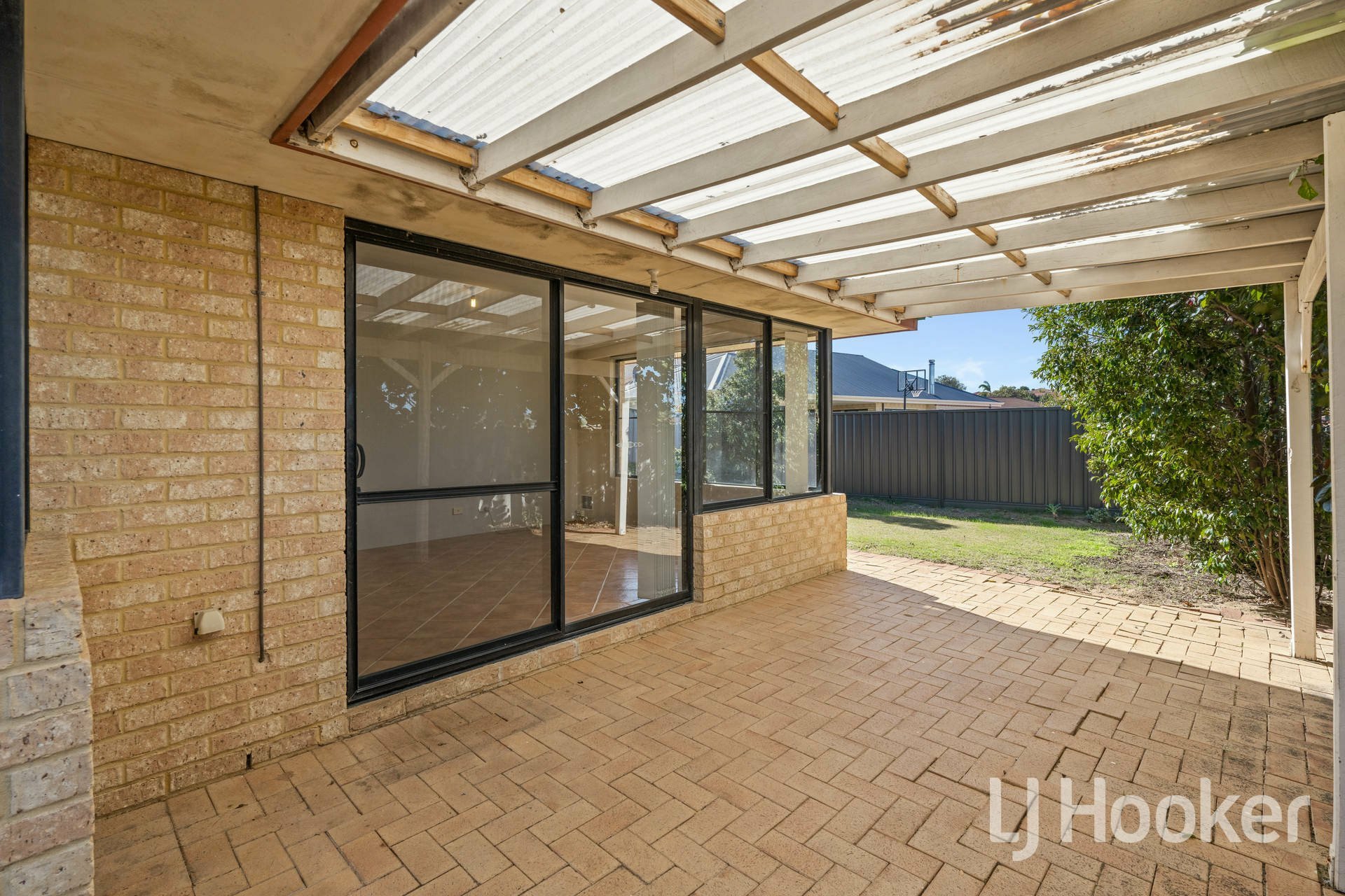 12 Corsock Loop, KINROSS