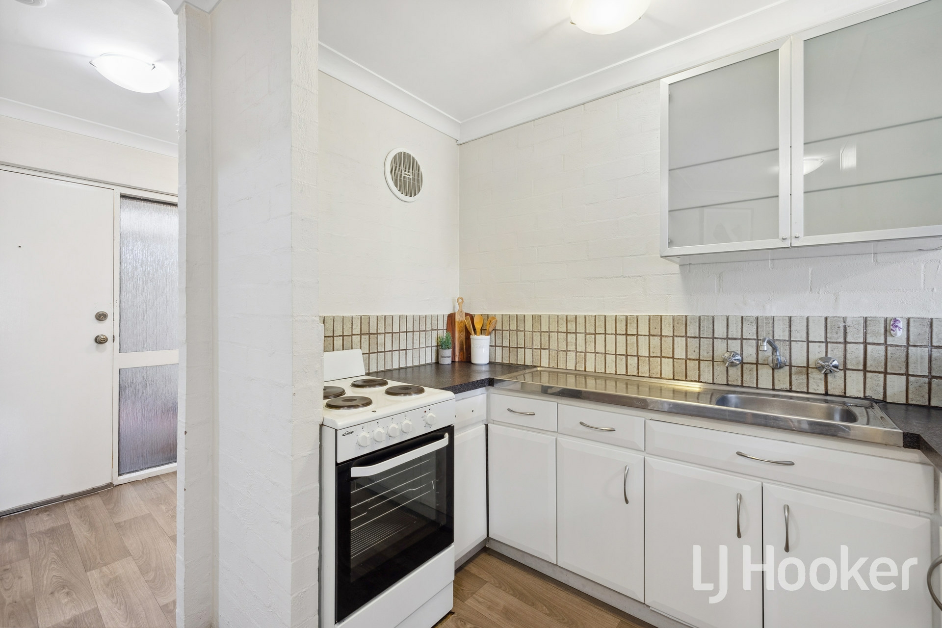 8/147 Hubert Street, EAST VICTORIA PARK