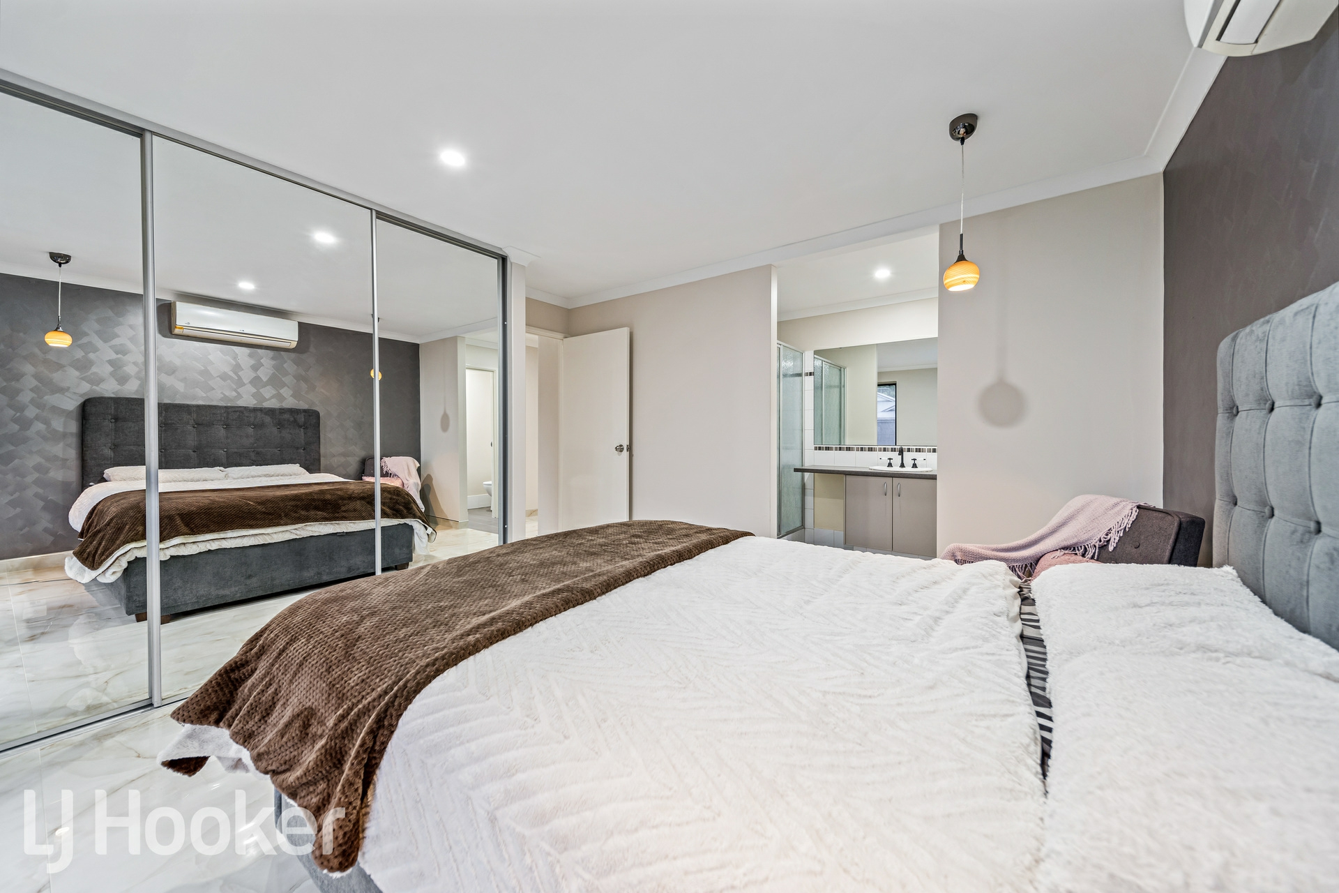 19 Retchford Way, QUEENS PARK