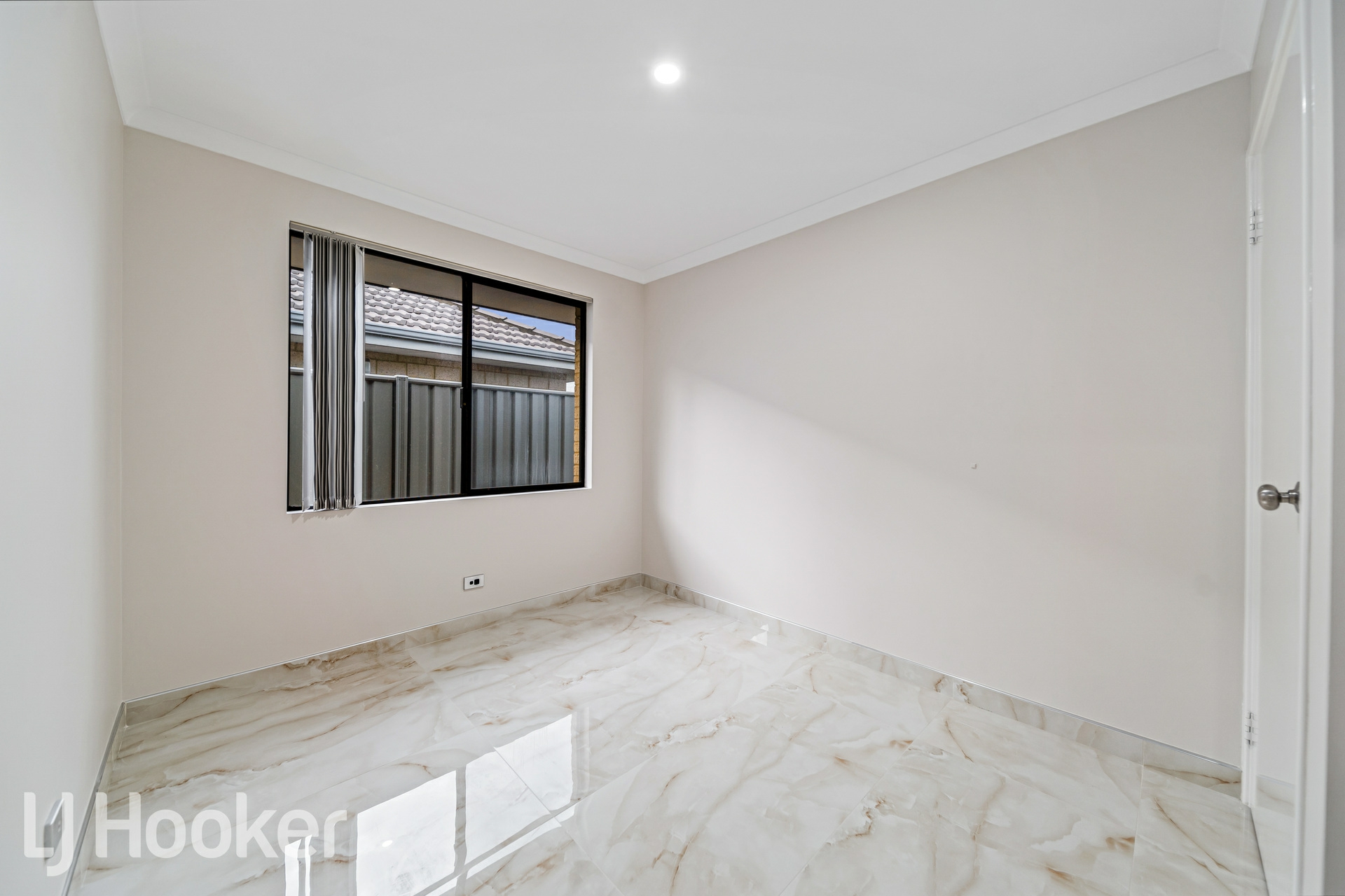 19 Retchford Way, QUEENS PARK